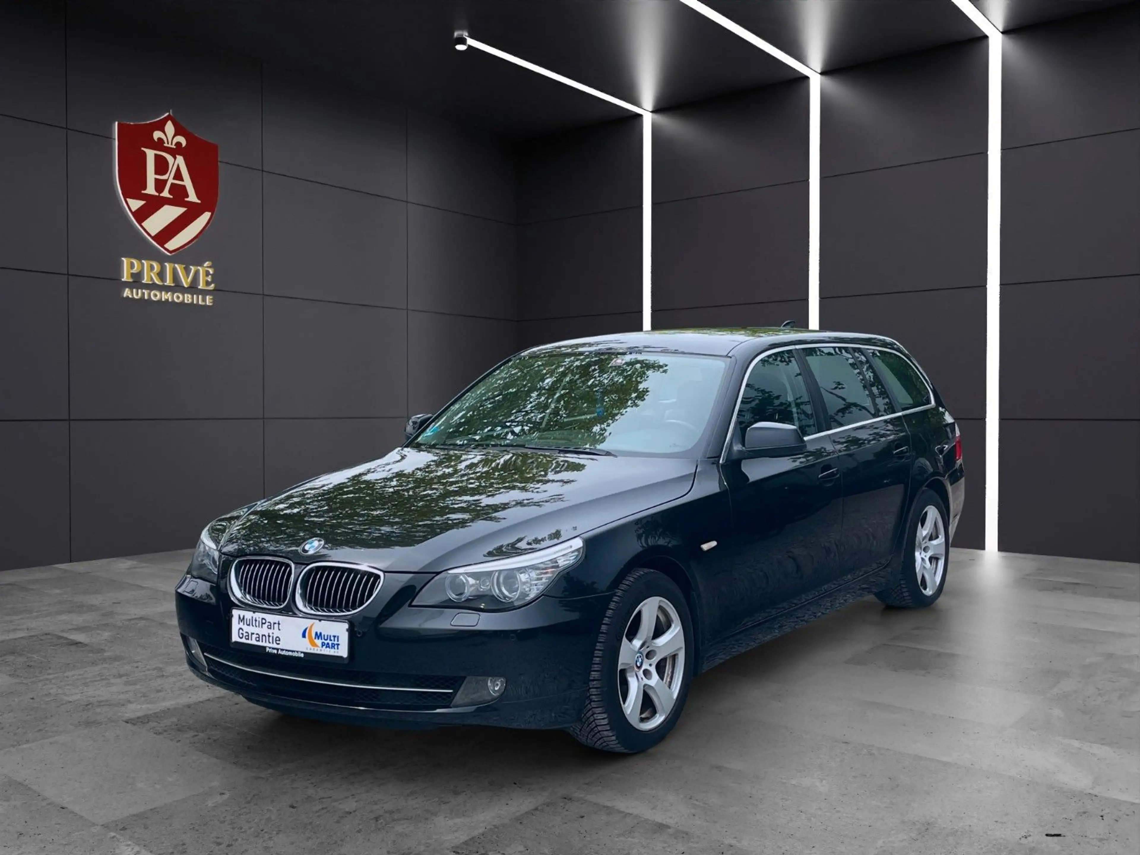 BMW 525 d xDrive Exclusive SHZ~Xenon~PDC~Navi~TOP — photo 6