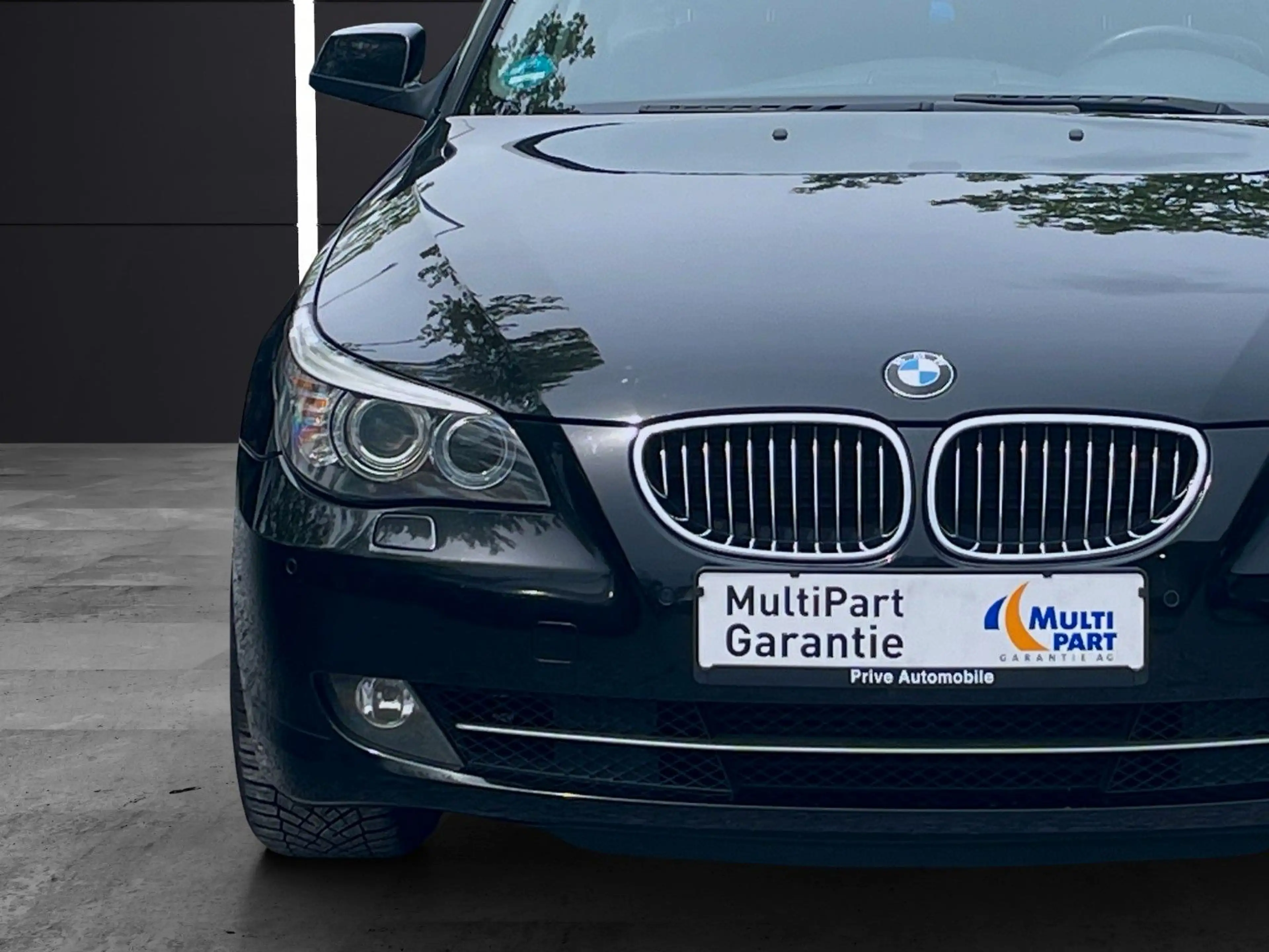 BMW 525 d xDrive Exclusive SHZ~Xenon~PDC~Navi~TOP — photo 3