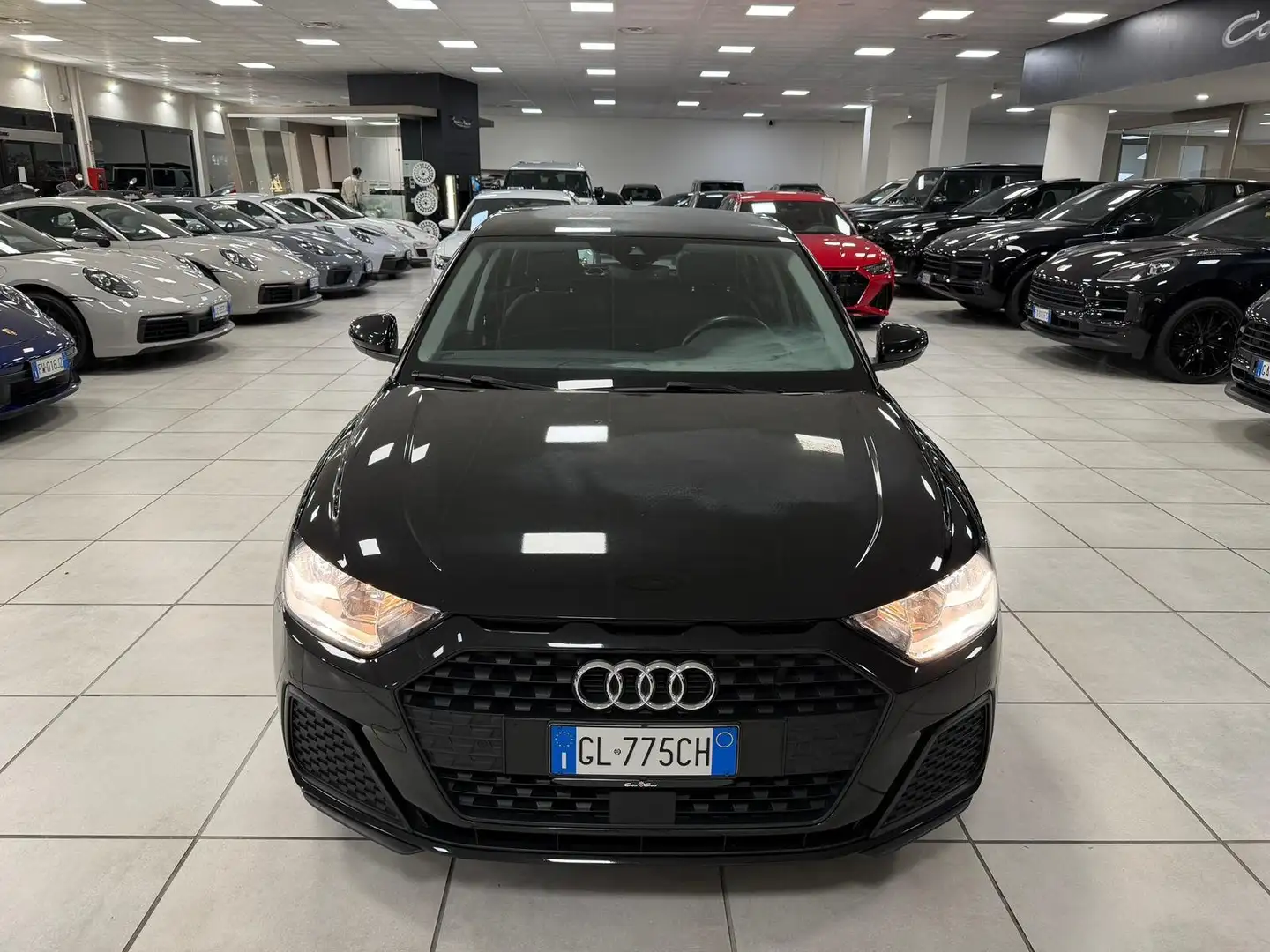 Audi A1 Sportback 25 1.0 tfsi Noir - 2