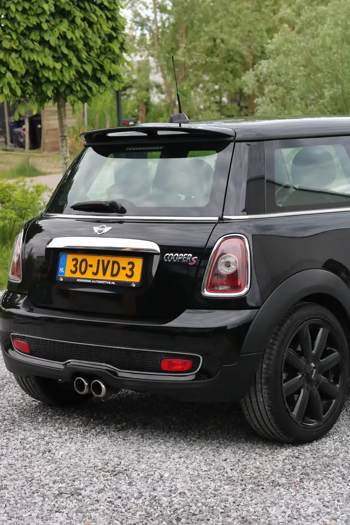 MINI Cooper S 1.6 turbo Fekete - 2