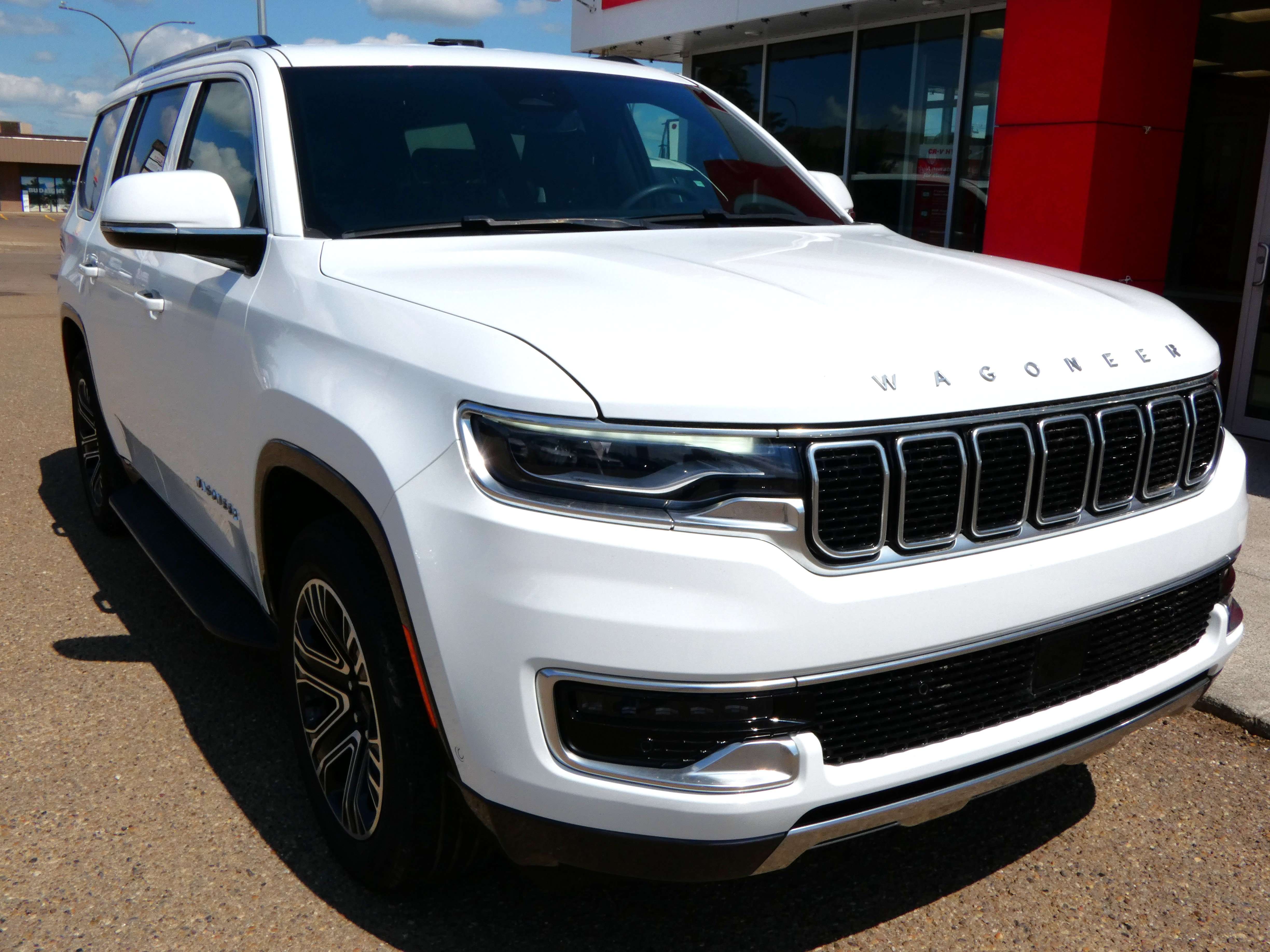 2022 Jeep Wagoneer 4WD