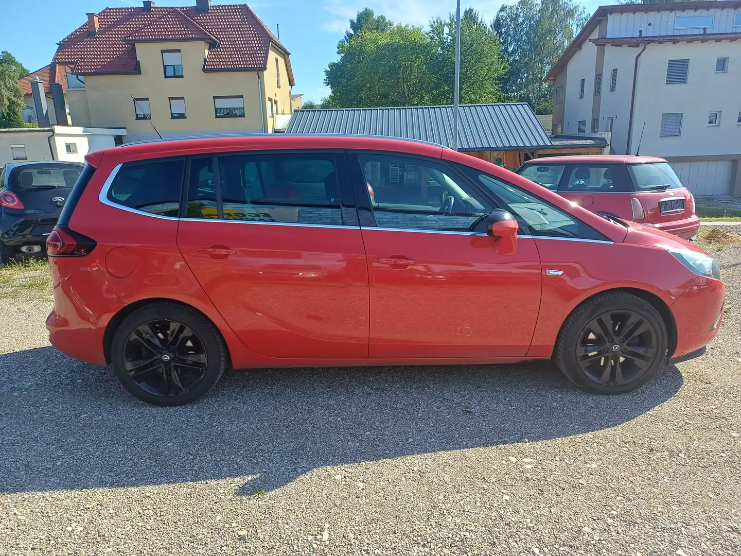 Opel Zafira Tourer Rot - 2