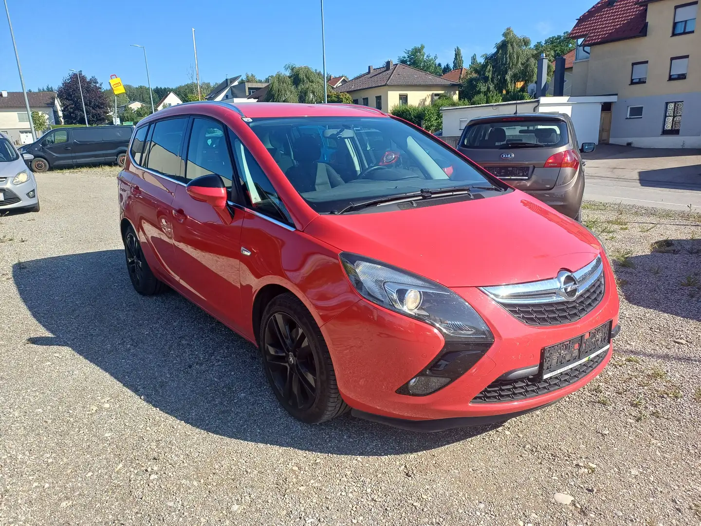 Opel Zafira Tourer Rot - 1