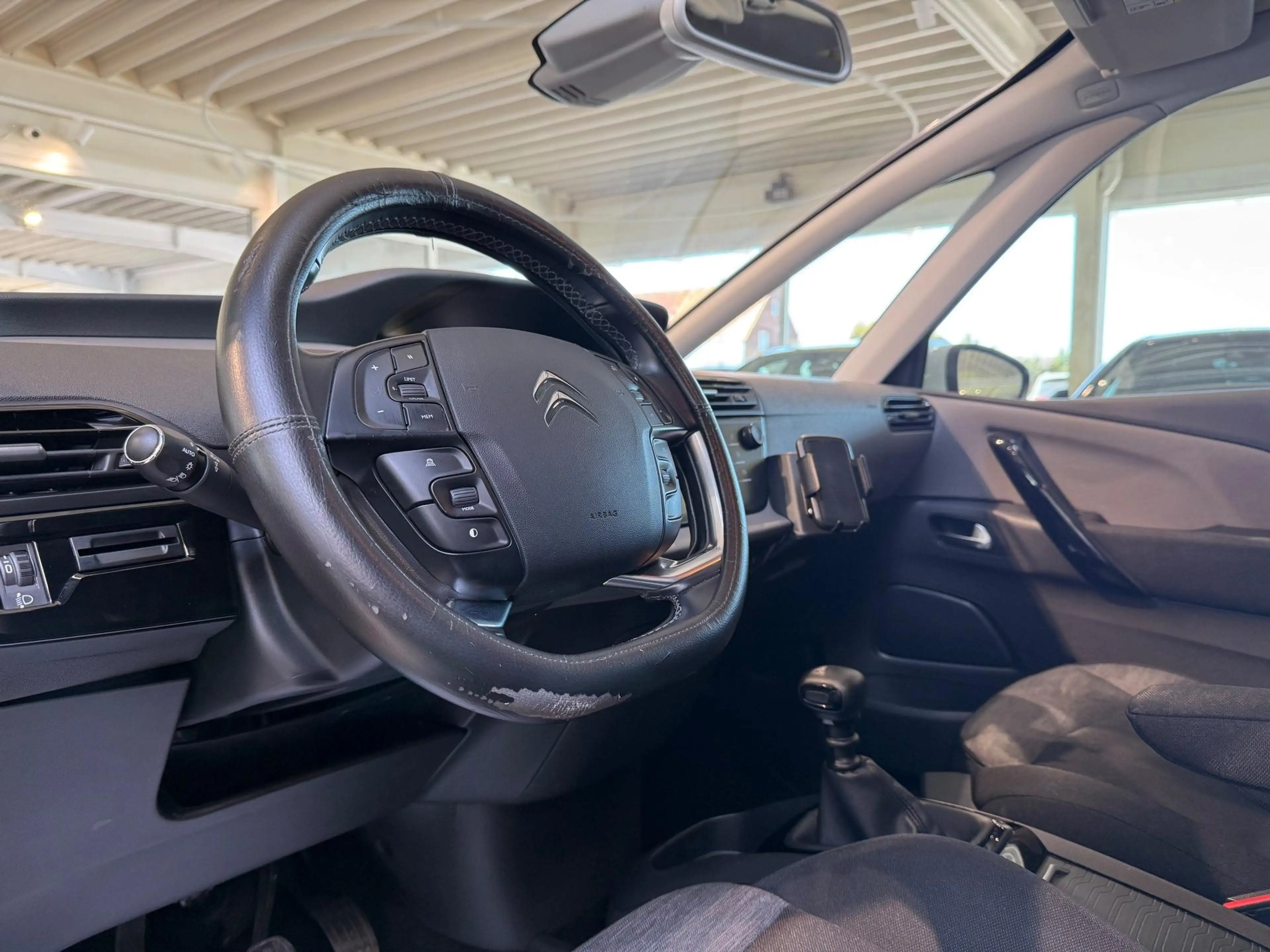 Citroen C4 Picasso Grand Spacetourer 1.5 BlueHDi 130 FAP Selection... — photo 14