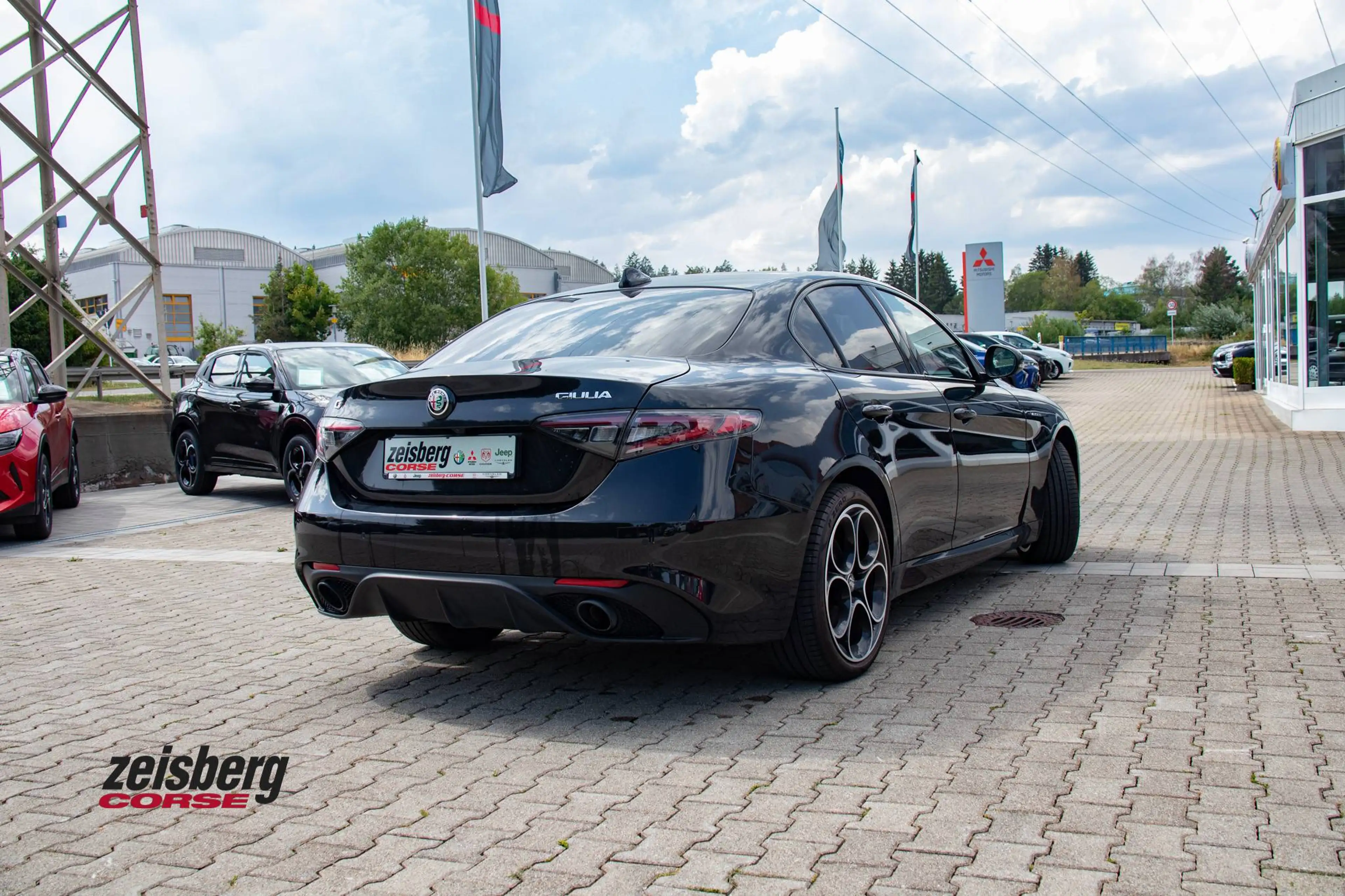 Alfa Romeo Giulia Veloce 2.0 Turbo AT8-Q4 Prem.-Paket — photo 2
