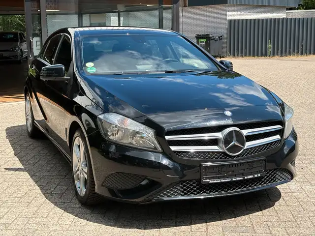 Mercedes-Benz A view 2