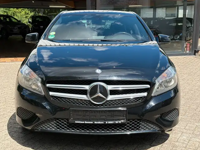 Mercedes-Benz A view 3