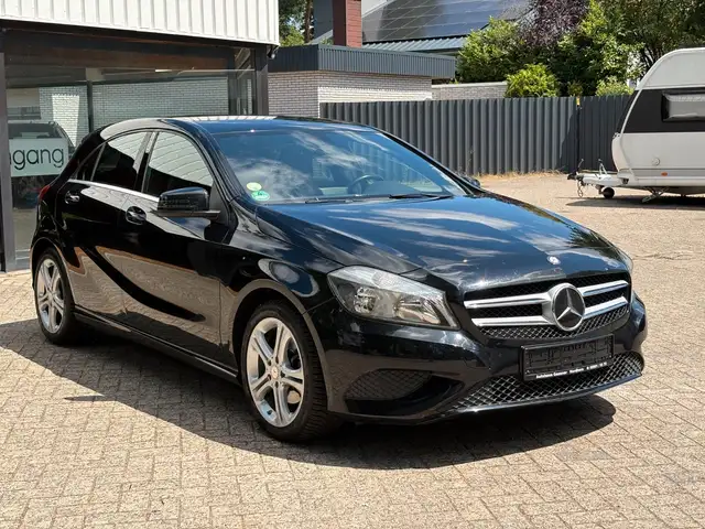 Mercedes-Benz A view 5