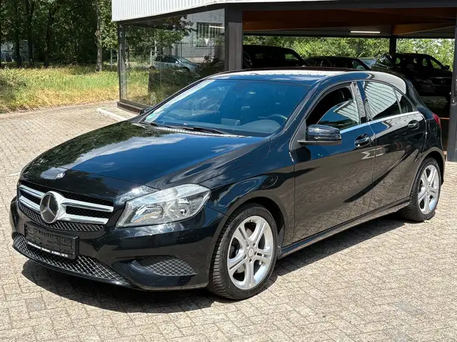 Mercedes-Benz A view 9
