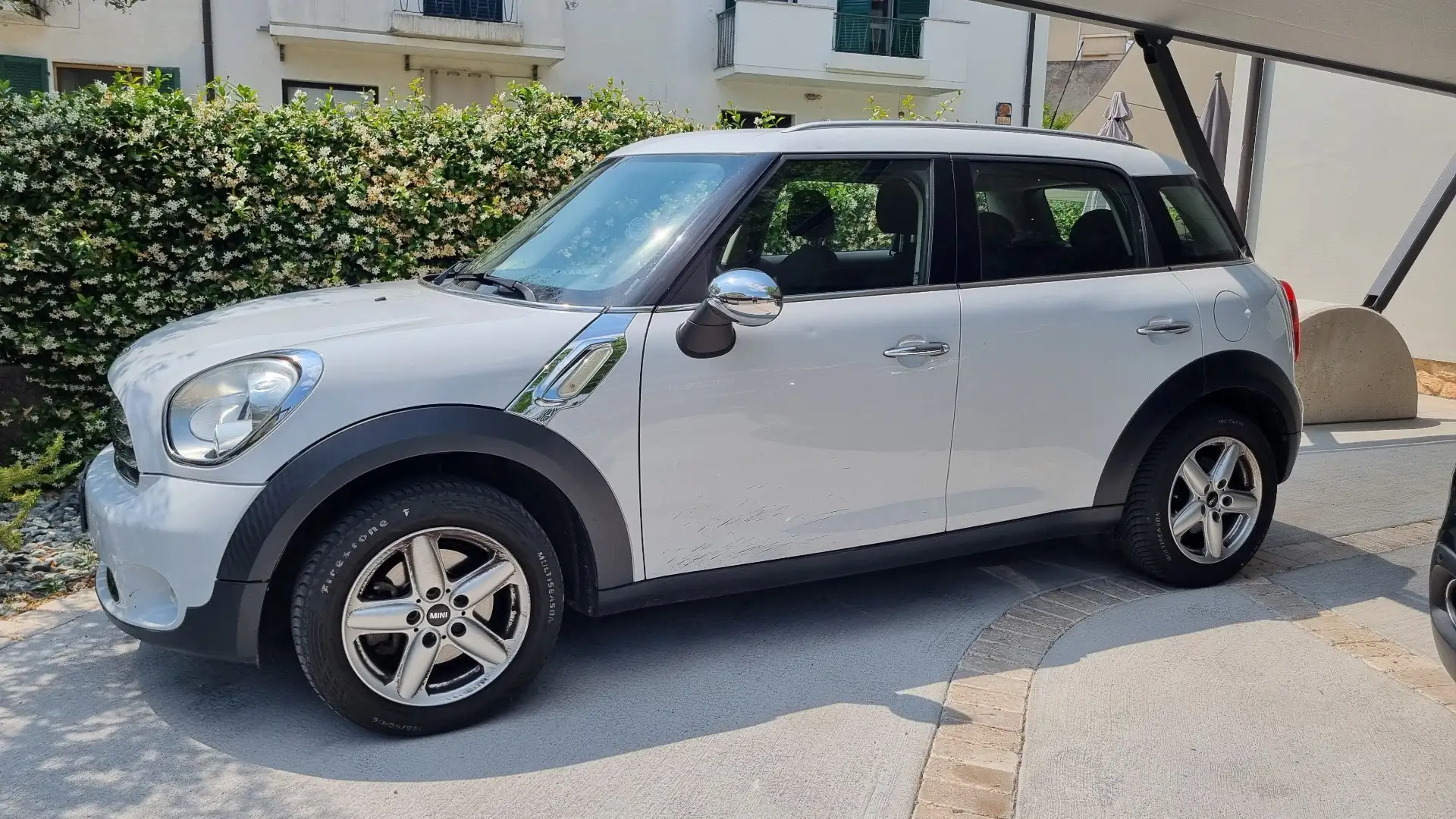 MINI One Countryman - 1