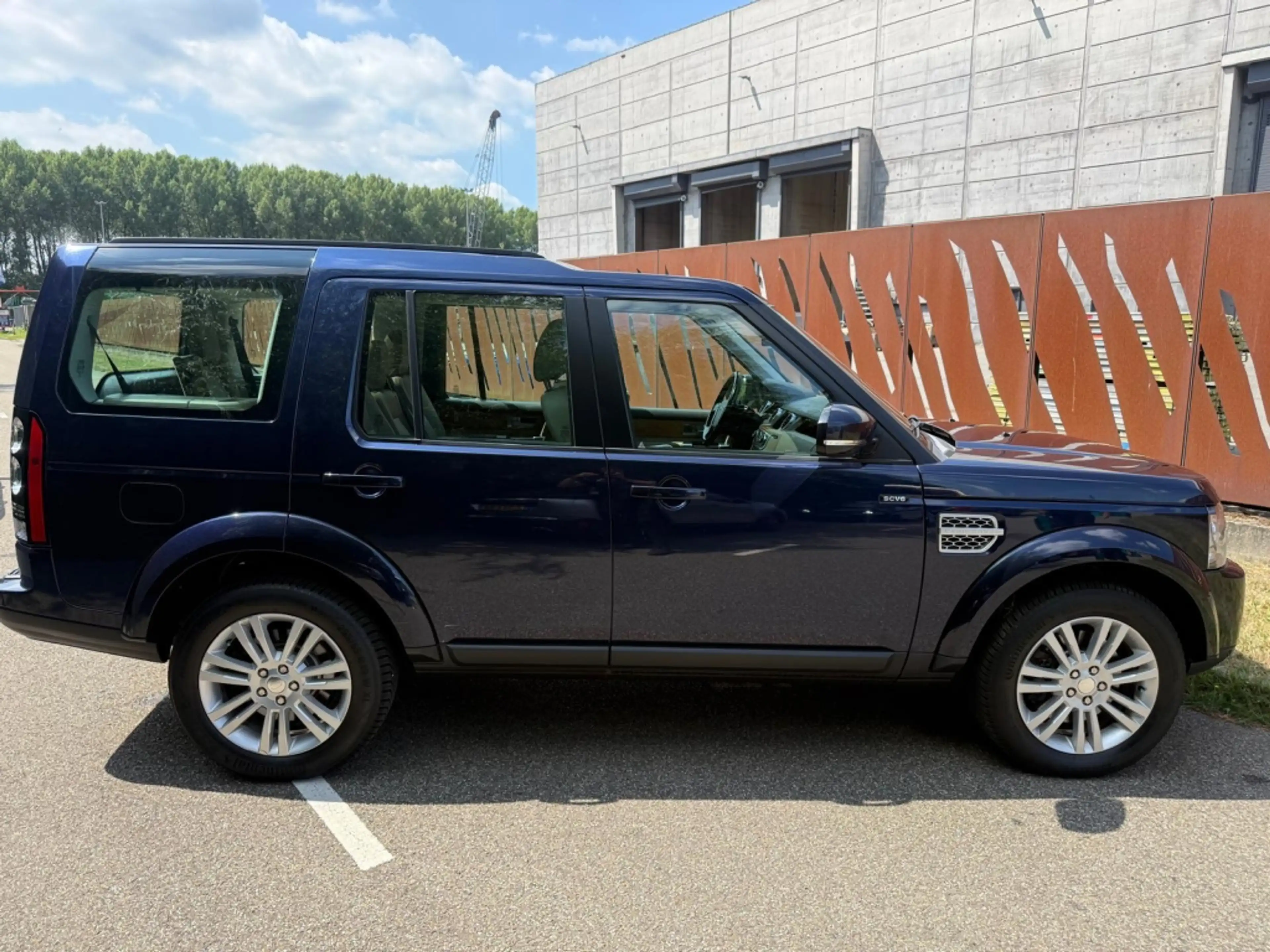 Land Rover Discovery Land Rover 4 — photo 7
