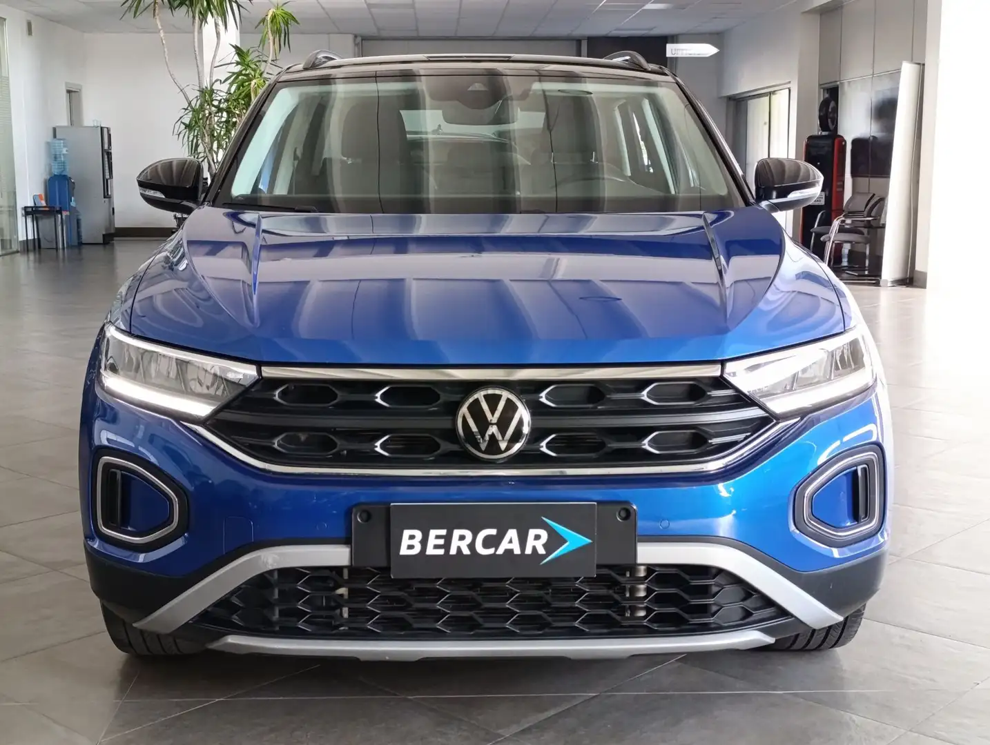 Volkswagen T-Roc T-Roc 1.5 TSI ACT DSG Life Bleu - 2