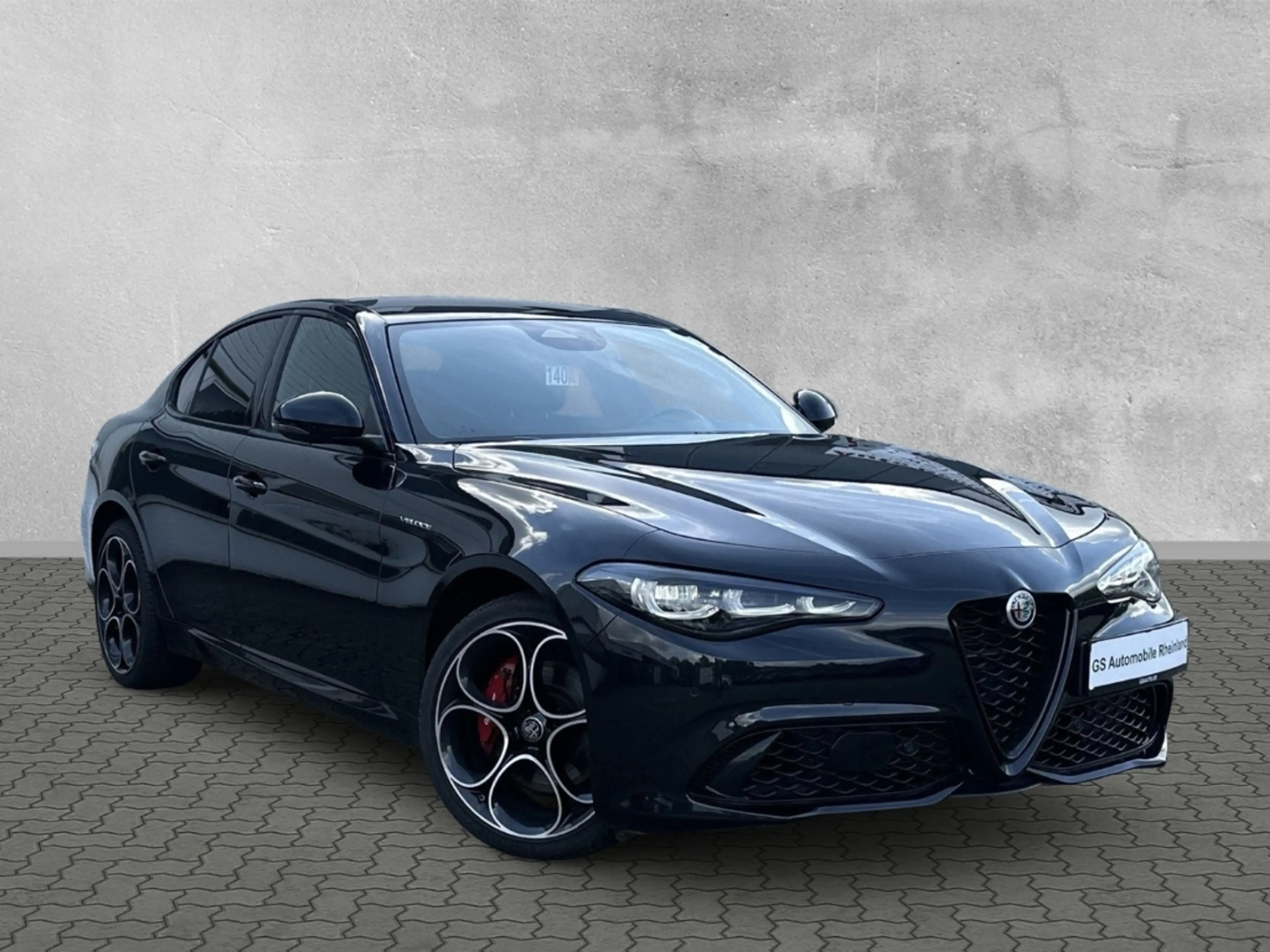 Alfa Romeo Giulia Q4 Veloce Navi ACC Matrix-LED Kamera 19'' — photo 9