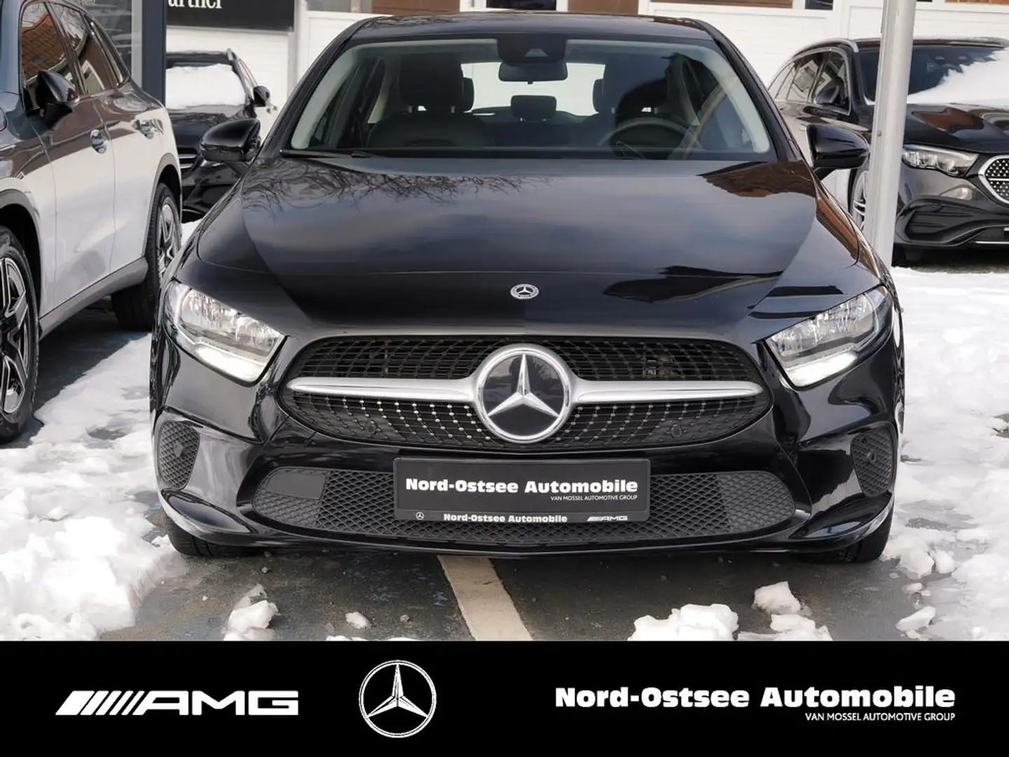 Mercedes-Benz A 250 e STYLE NAVI KAMERA PDC SITZHEIZUNG DCT Schwarz - 2