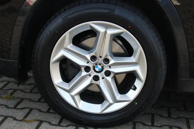 BMW X1 view 6