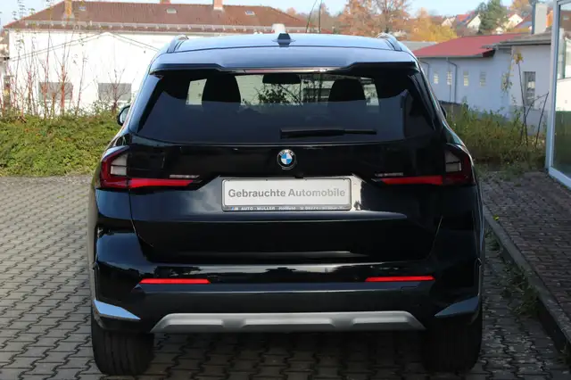 BMW X1 view 5