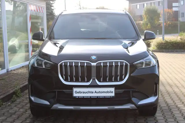 BMW X1 view 2