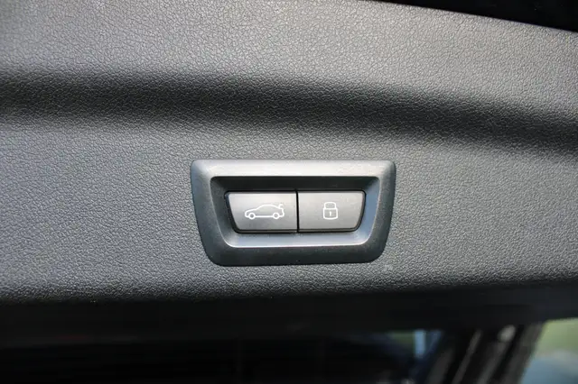 BMW X1 view 14