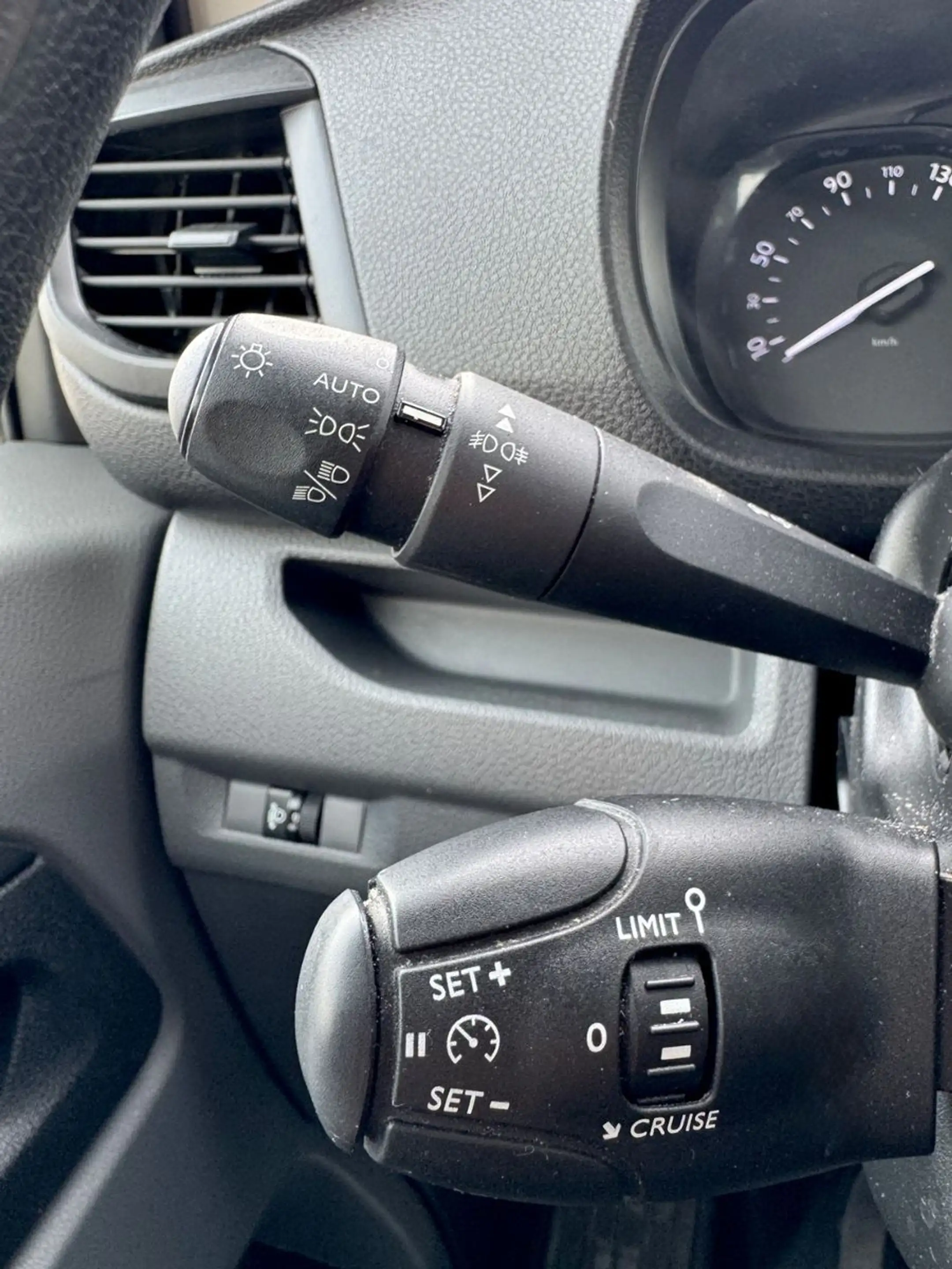 Toyota Proace L2 2.0D-4D Kasten Meister-1.Hand-Kamera — photo 8