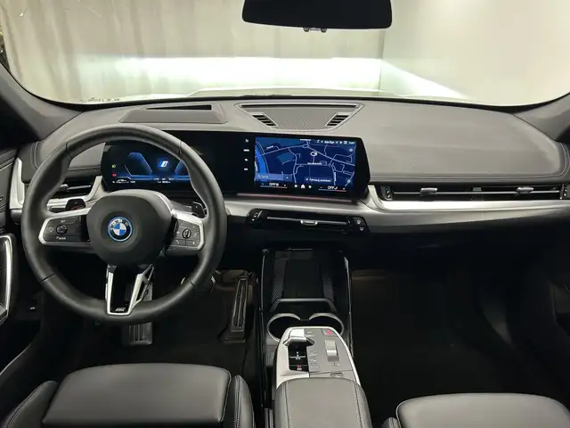 BMW X1 view 5