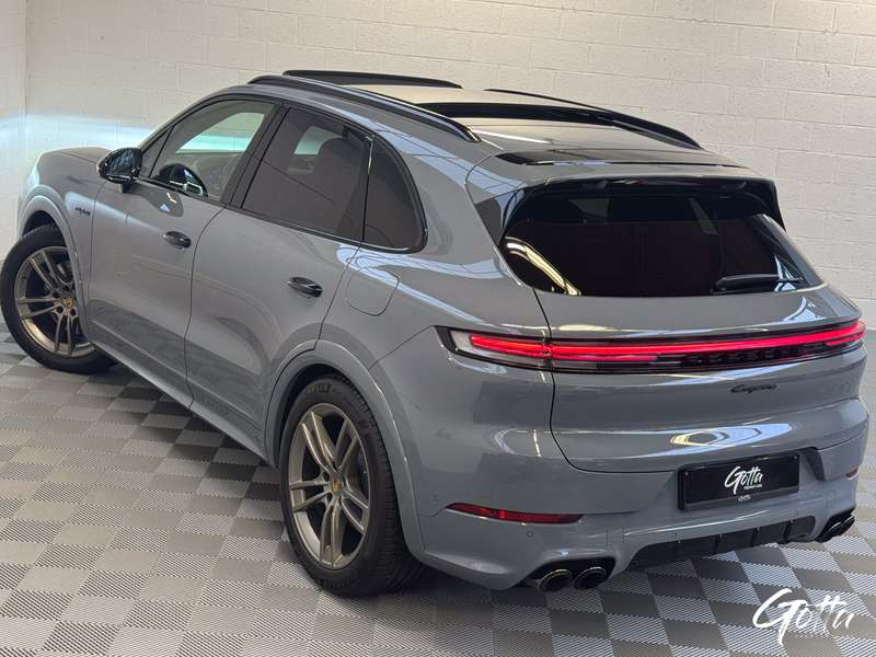 Photo du véhicule Porsche Cayenne