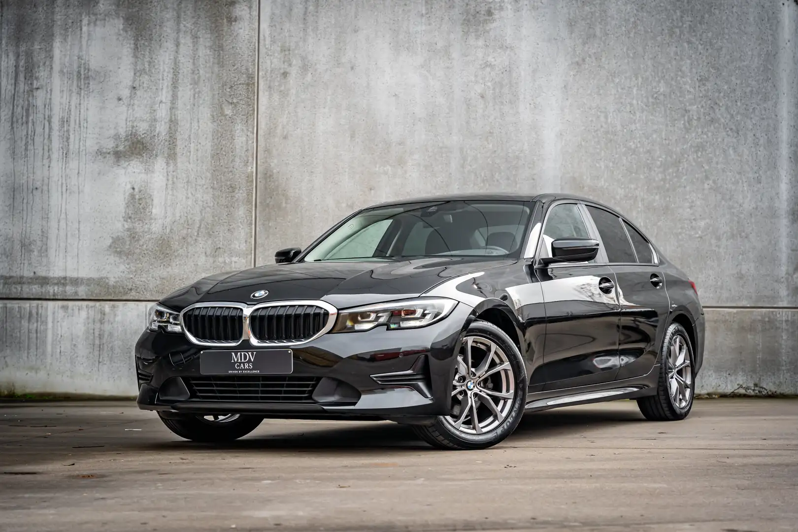 BMW 318 sportlook Noir - 1