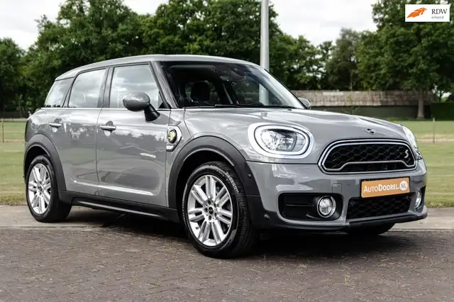 MINI Cooper SE Countryman Mini 2.0 ALL4 Chili