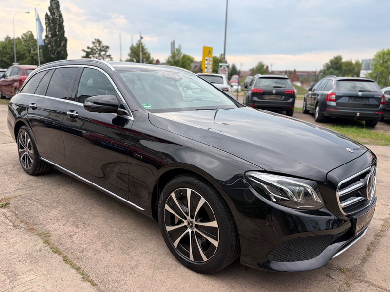 Mercedes-Benz E 300 E T-Modell E 300 de — photo 4