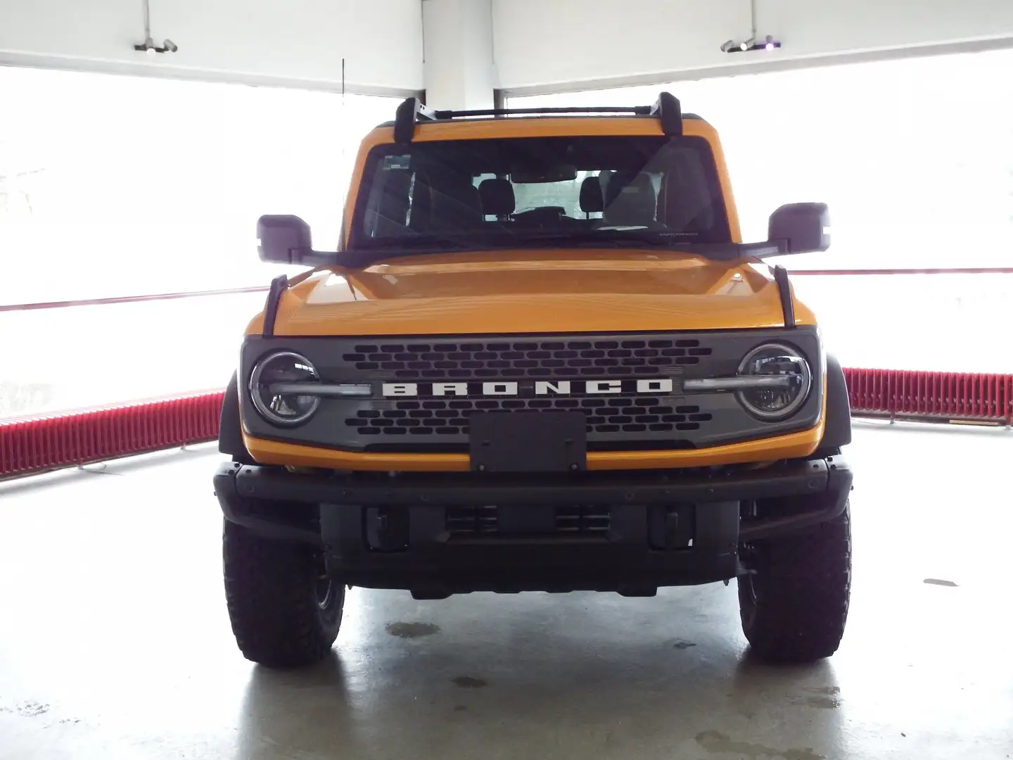 Ford Bronco 4x4 Badlands Hardtop LUX Pack LED Leder BADLANDS 2 Žlutá - 2