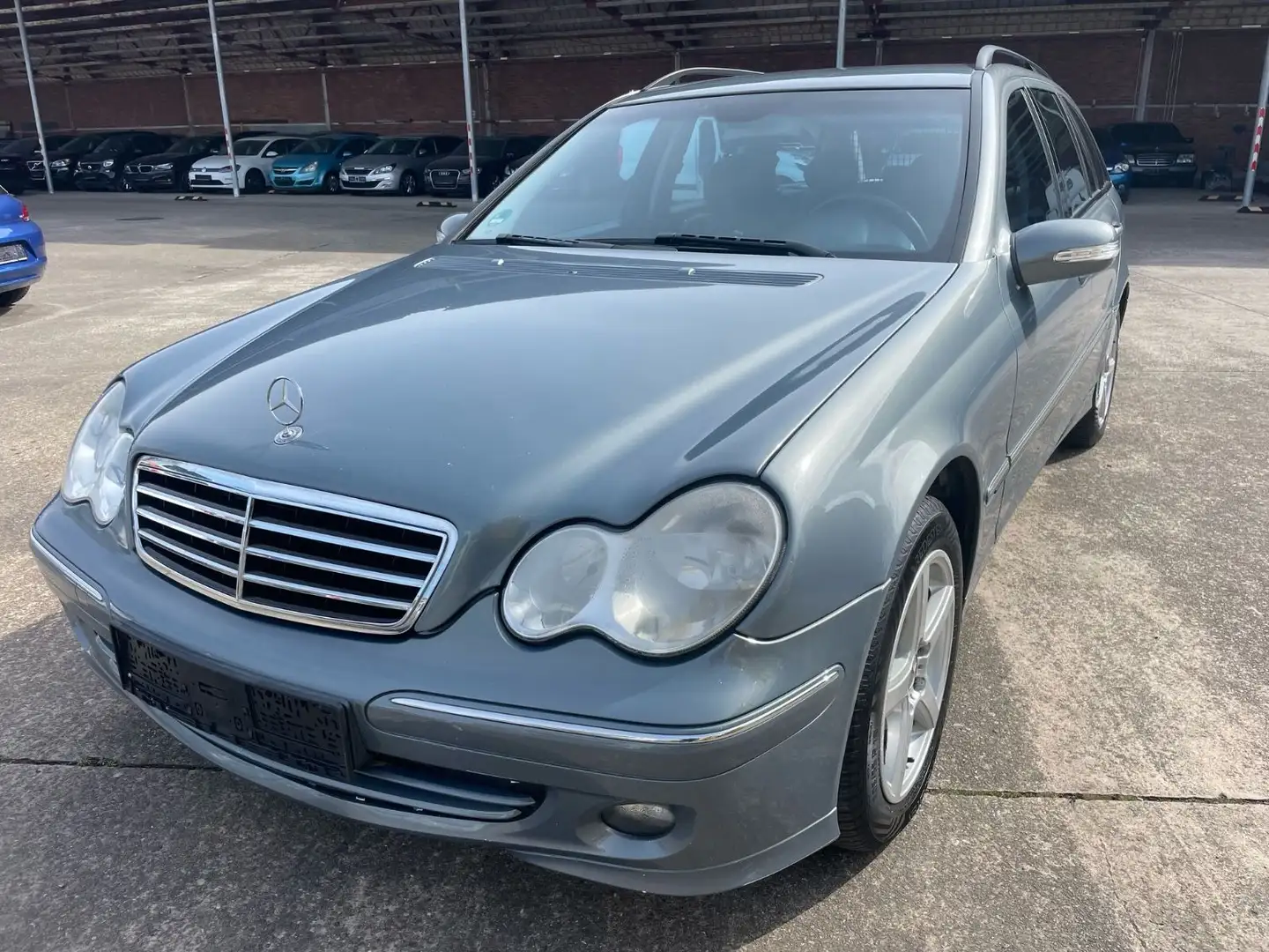Mercedes-Benz C 200 C -Klasse T-Modell KLIMA/SHZ/TEMPO Grau - 1