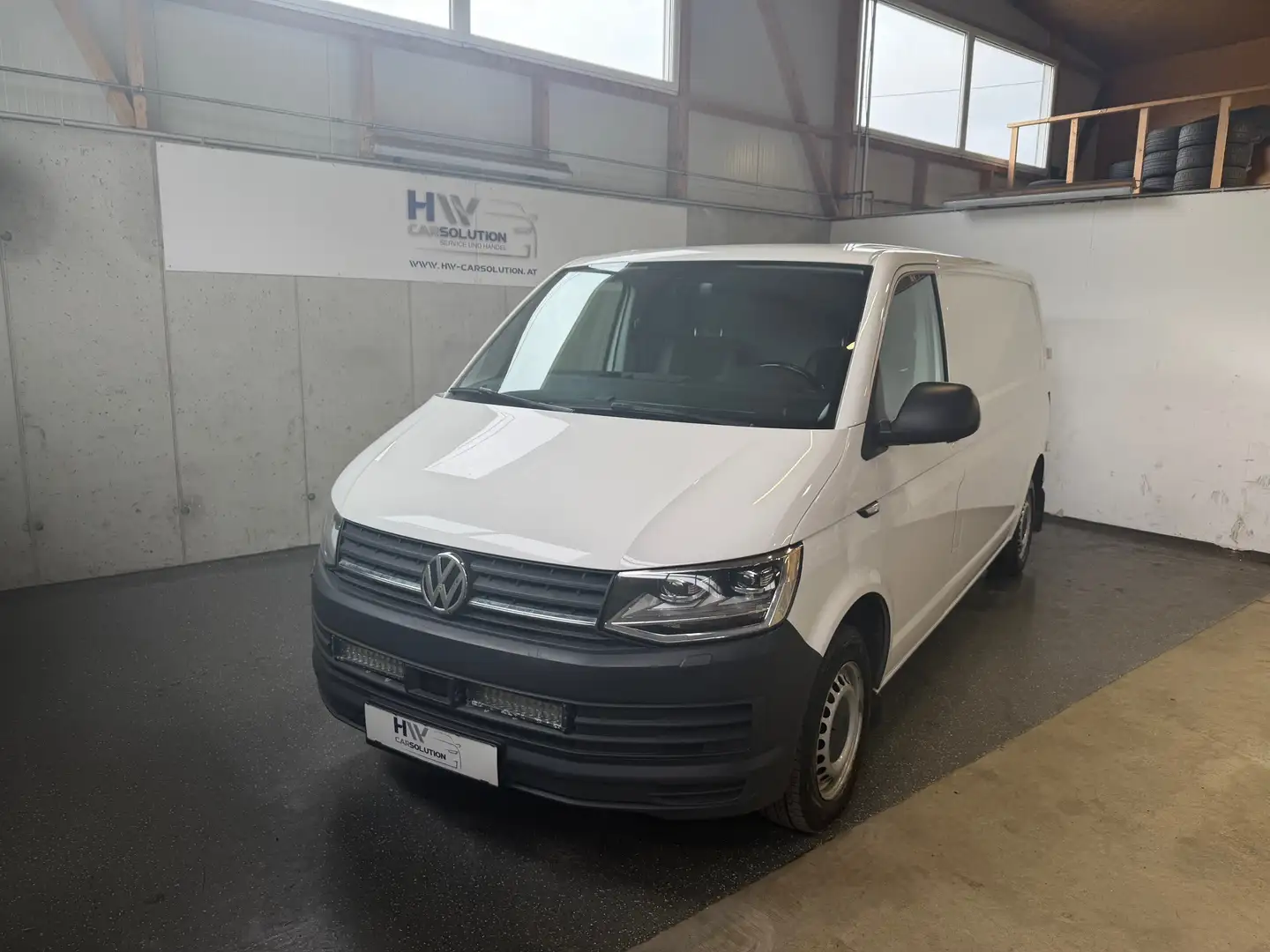 Volkswagen T6 Transporter Kasten lang Weiß - 1