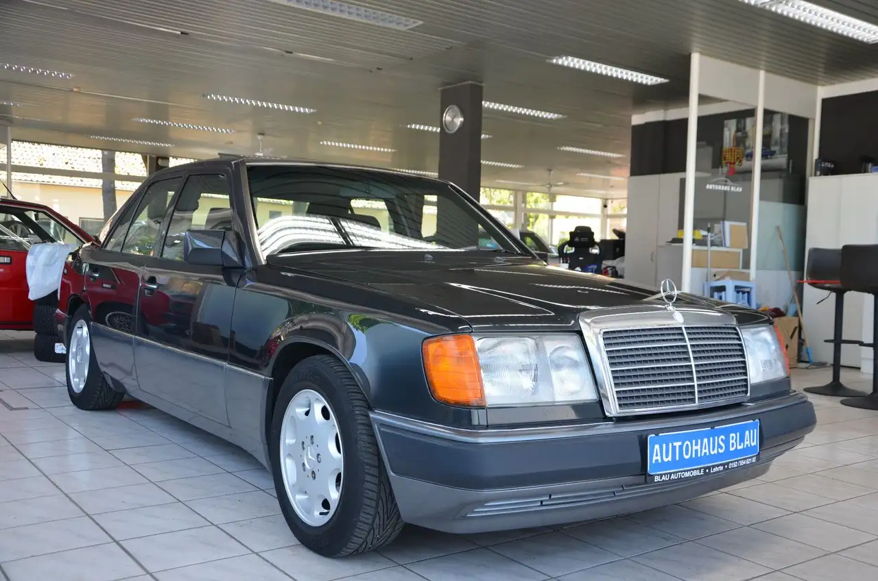 Mercedes-Benz 230 E W124 *AUTOMATIK*KLIMA*H-KENNZEICHEN*, foto 3