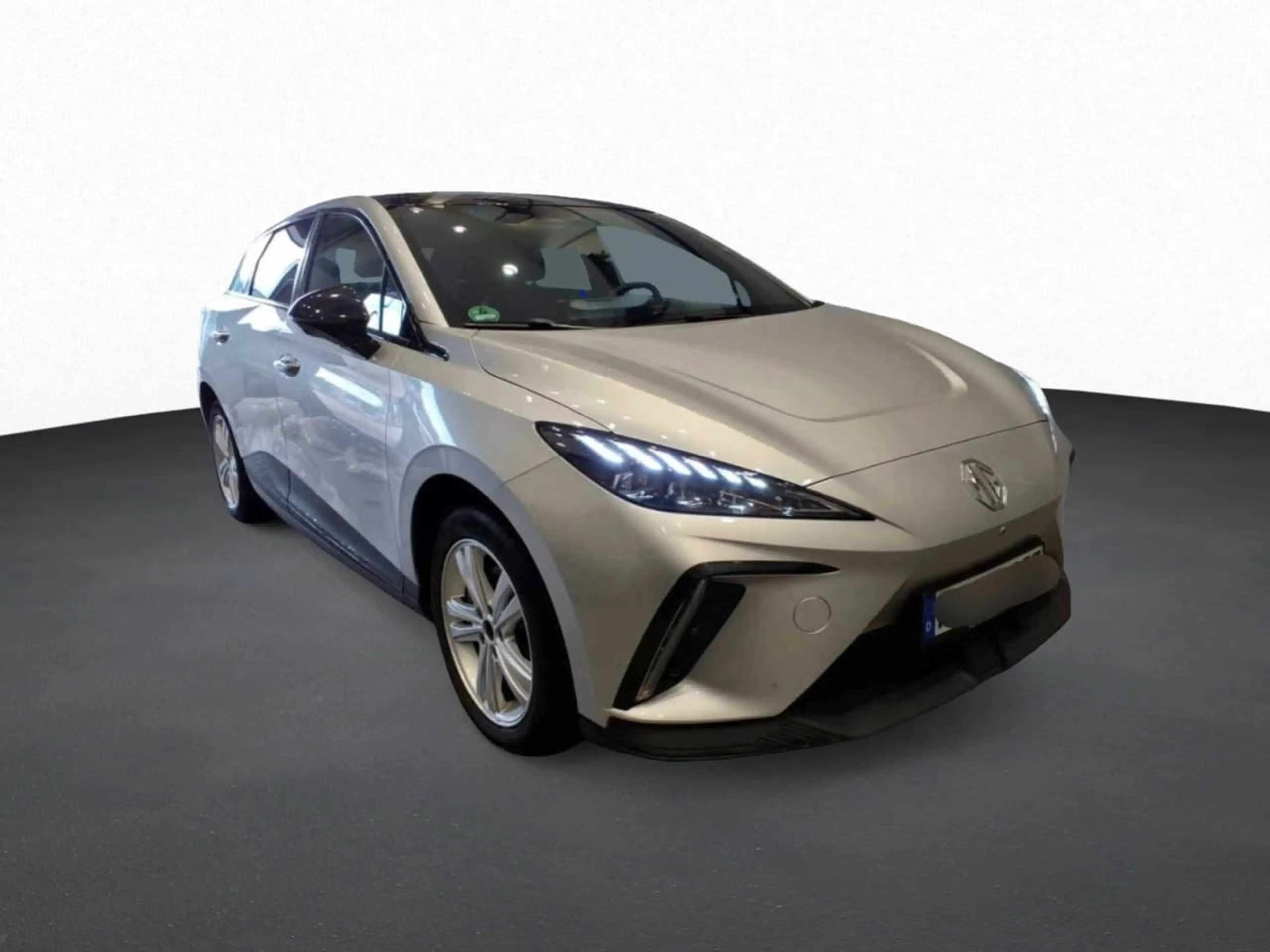 MG MG4 150 kW Luxury 64 kWh 360° ACC BLIS LED Lane AUT Kl — photo 7