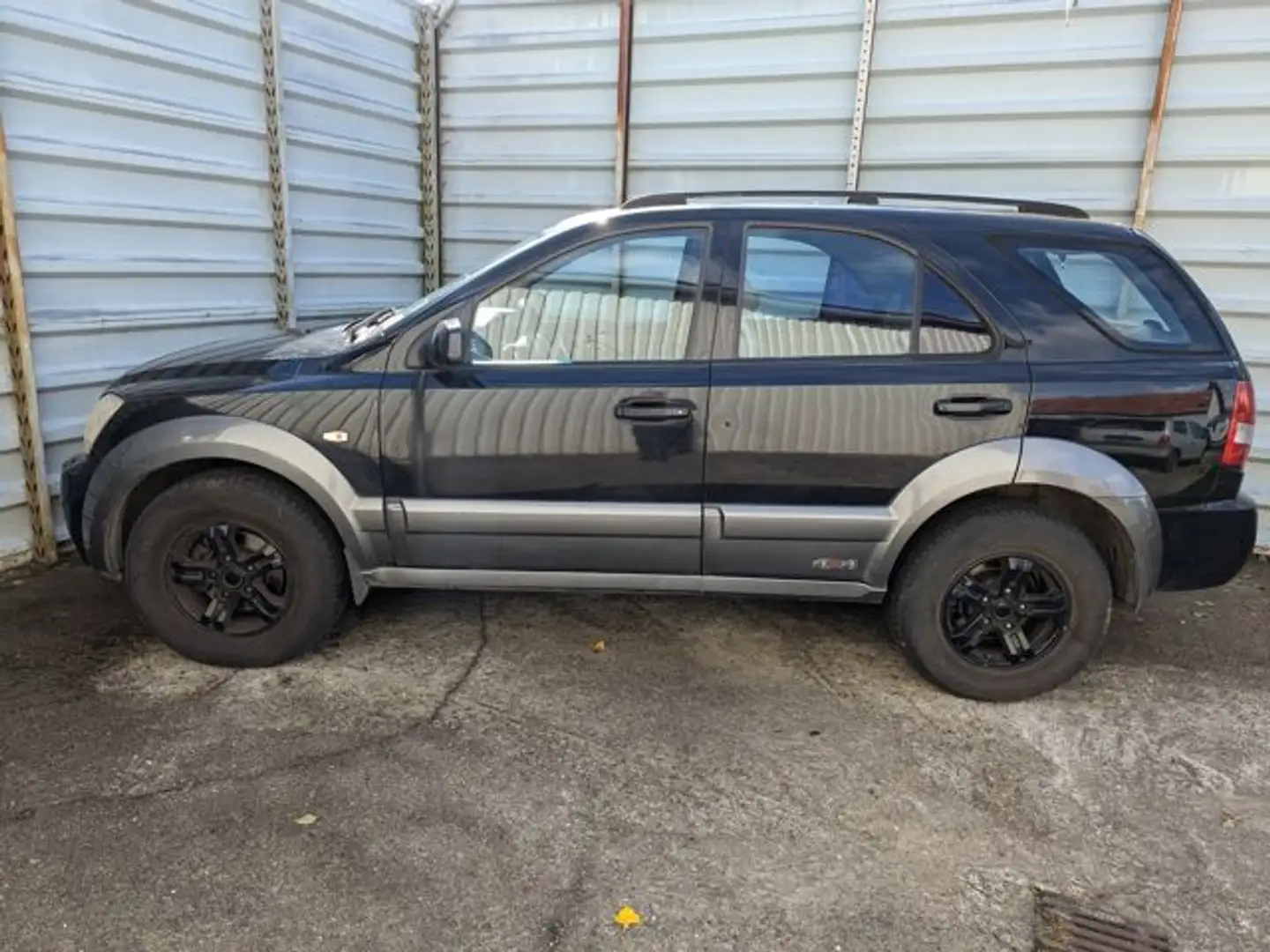 Kia Sorento 2.5 CRDi*Automatik*4 X 4*Klima* Schwarz - 2