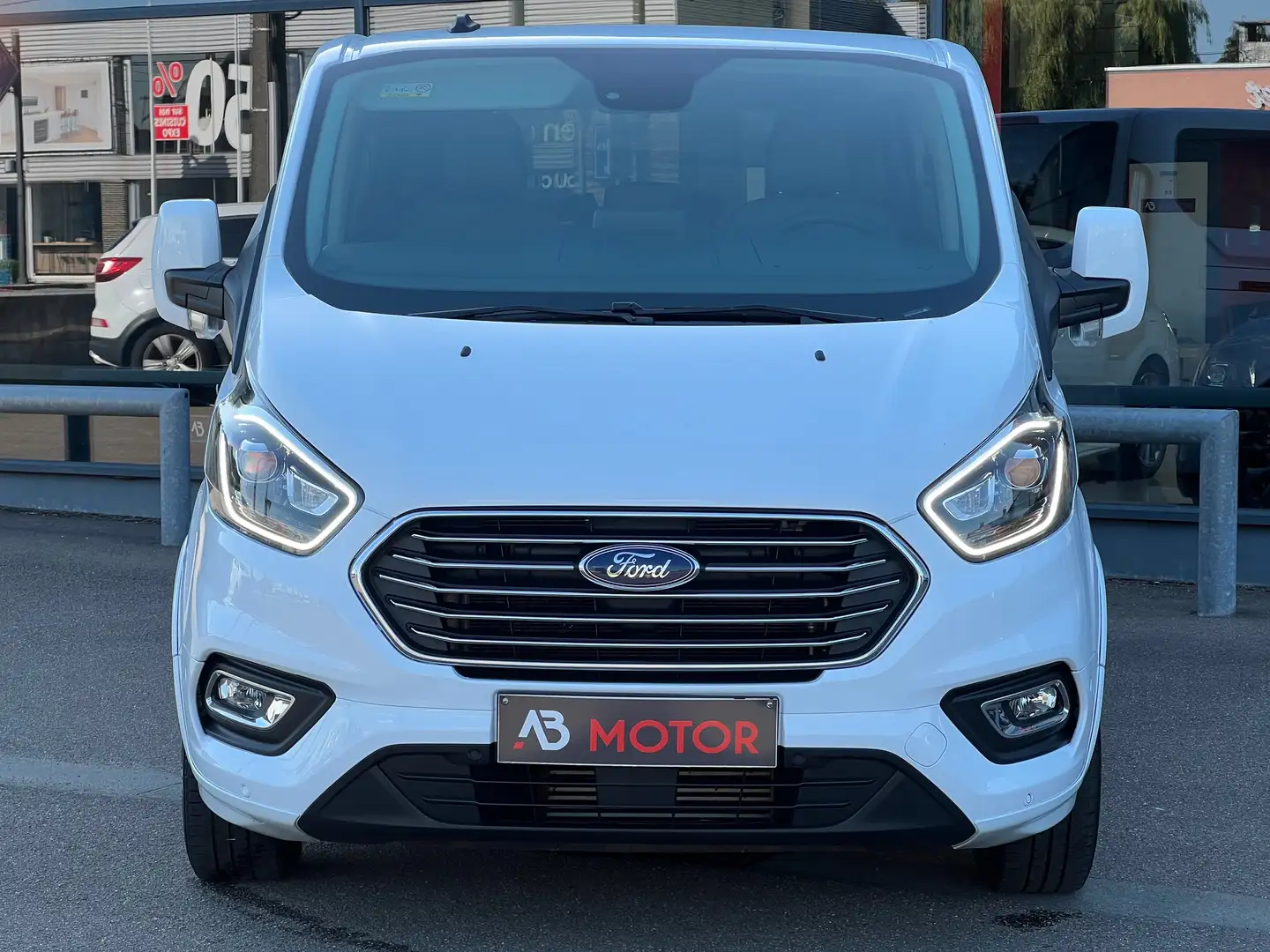 Ford Tourneo Custom 2.0TDCi AUTO 8PL LONG CHASSIS 170CV LED GPS CAMERA Blanc - 2