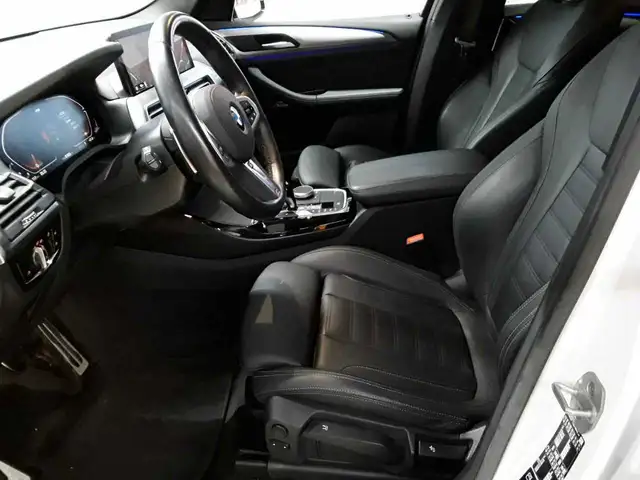 BMW X3 view 7