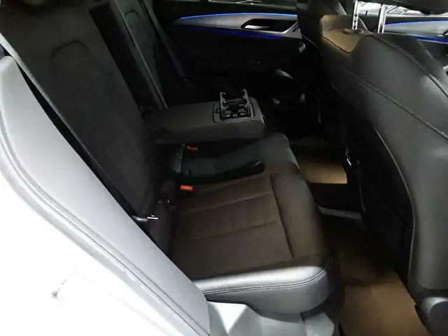BMW X3 view 14