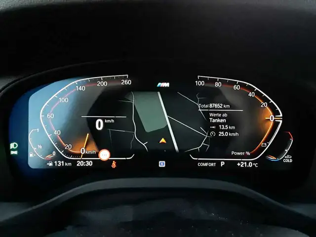 BMW X3 view 11
