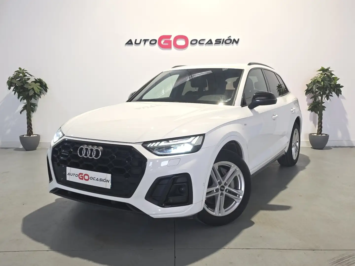 Audi Q5 55 TFSIe S line quattro-ultra S tronic Blanco - 2