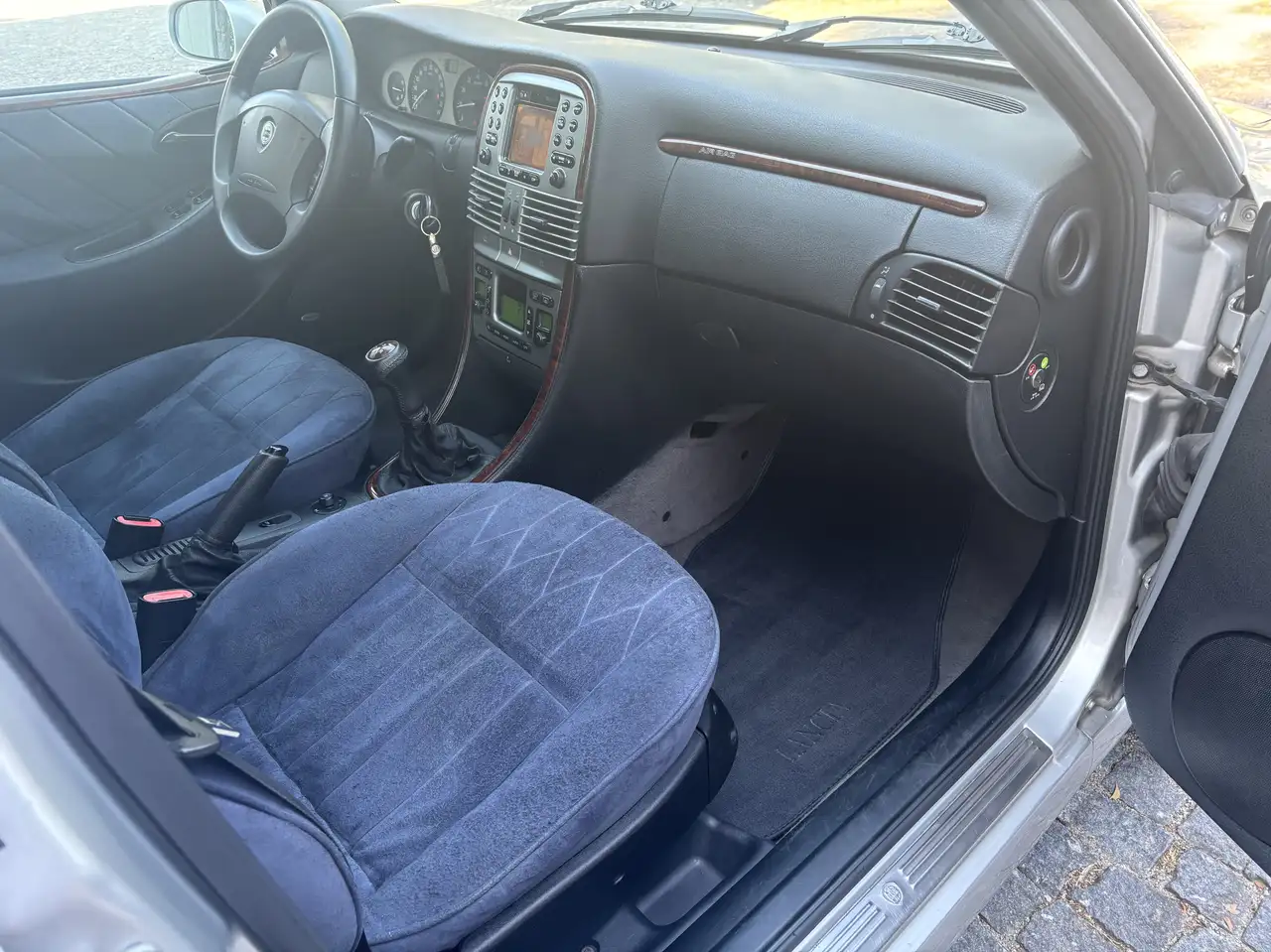 Lancia Lybra Station Wagon 2.0 20V 5 Cyl. LX, foto 10