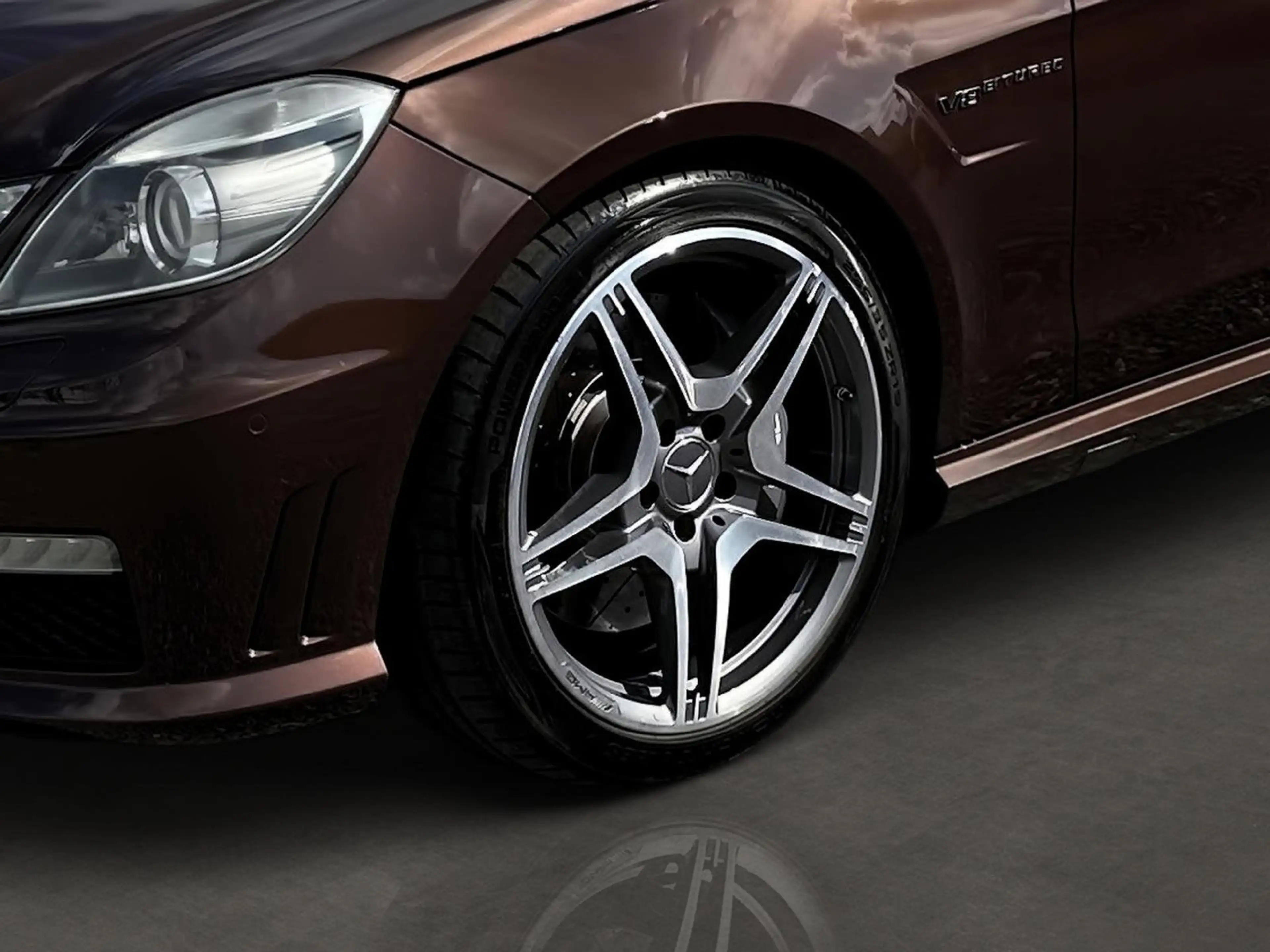 Mercedes-Benz E 63 AMG E 63 V8 AMG  /Harman/Nachtsicht/S.Klima/TV/AHK/ — photo 6