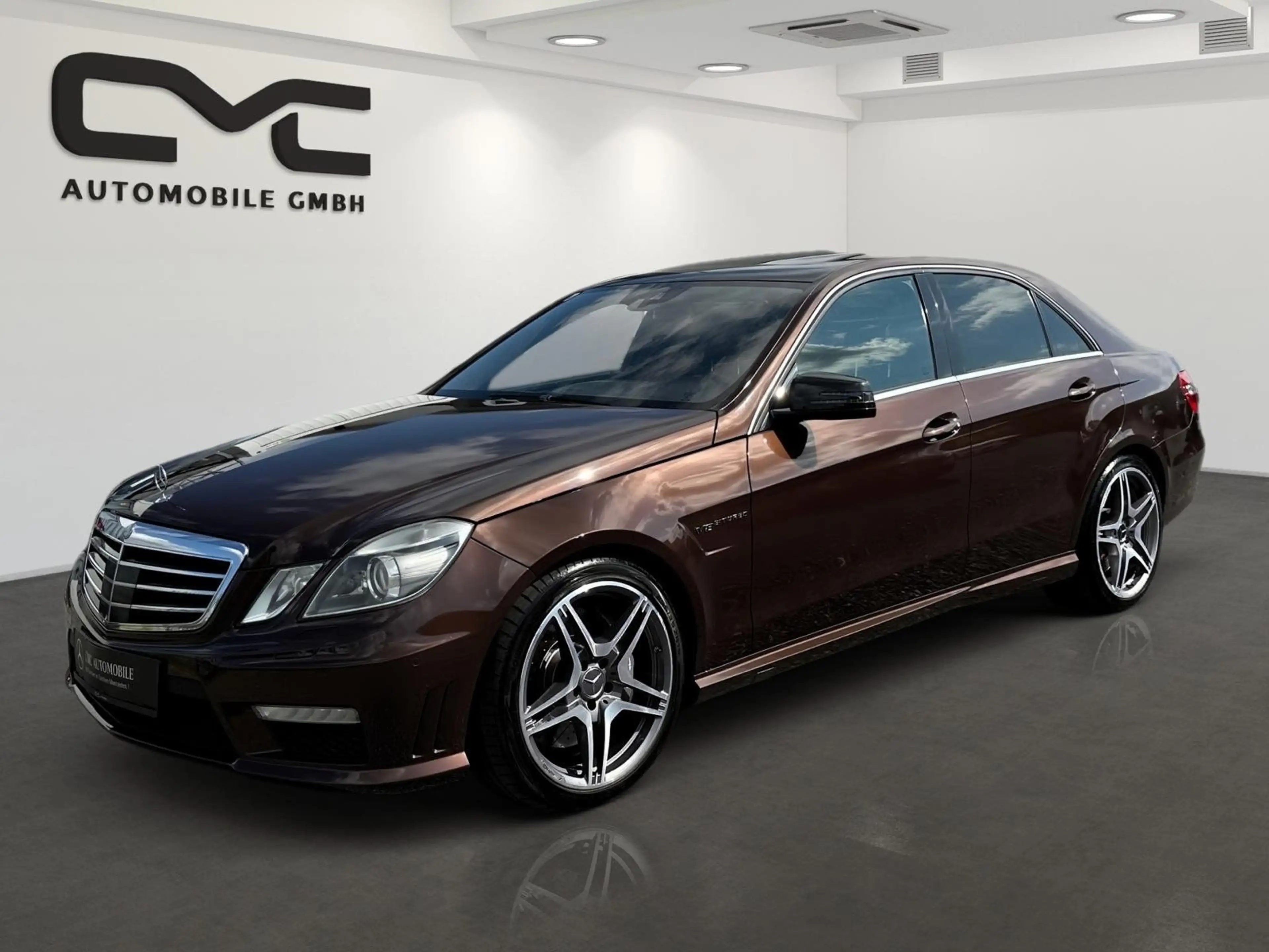 Mercedes-Benz E 63 AMG E 63 V8 AMG /Harman/Nachtsicht/S.Klima/TV/AHK/