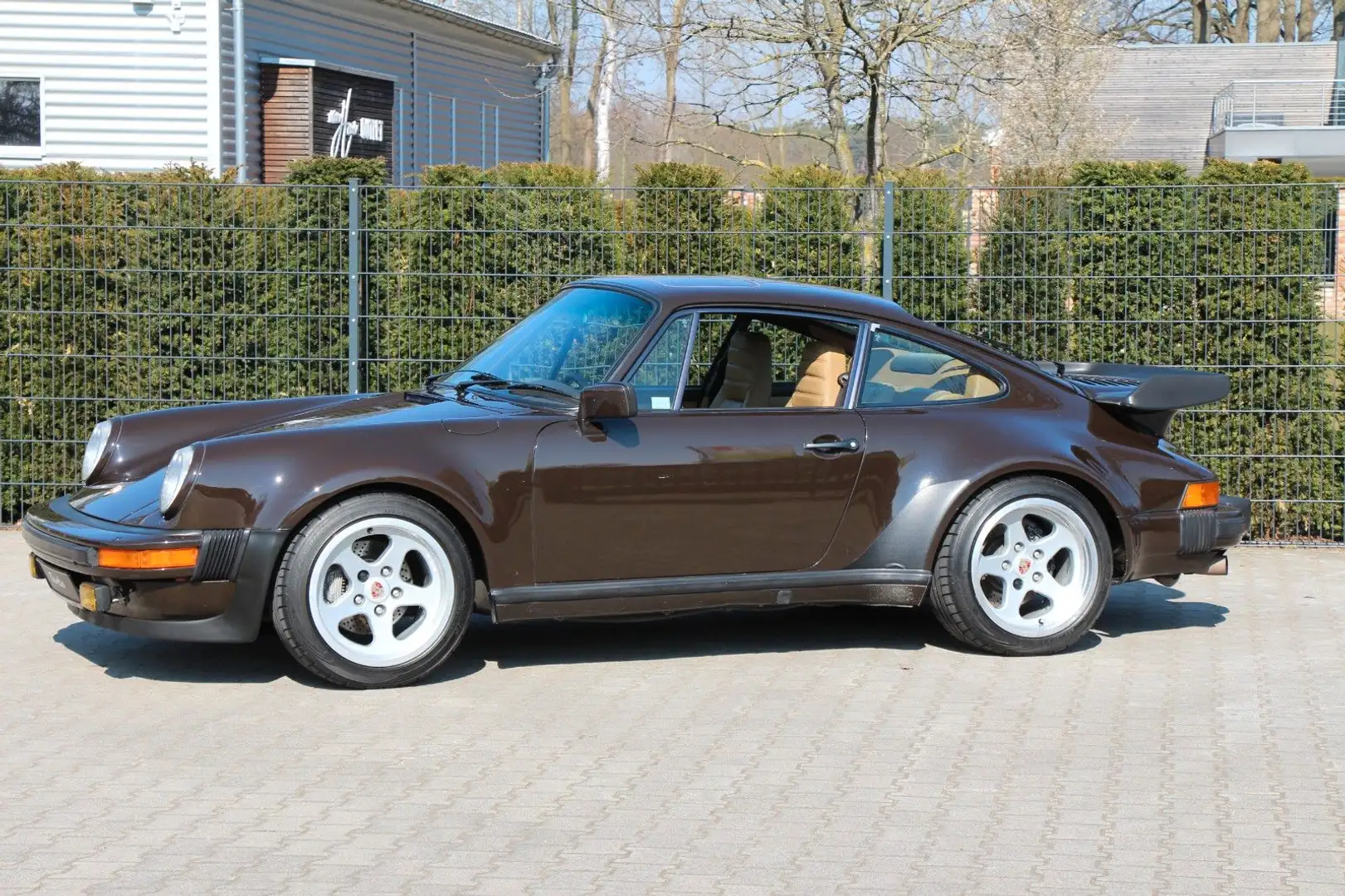Porsche 930 911 930 Turbo 3.3, einer der letzten 50 für USA Braun - 2