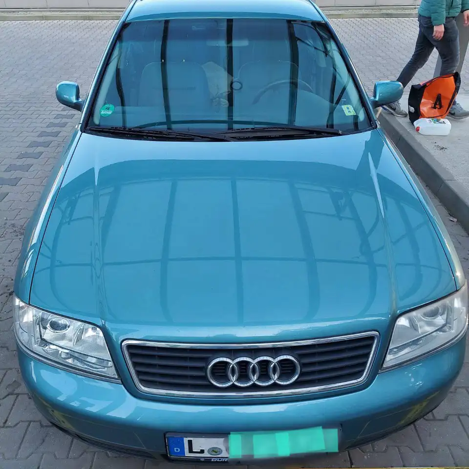 Audi A6 2.4, foto 2