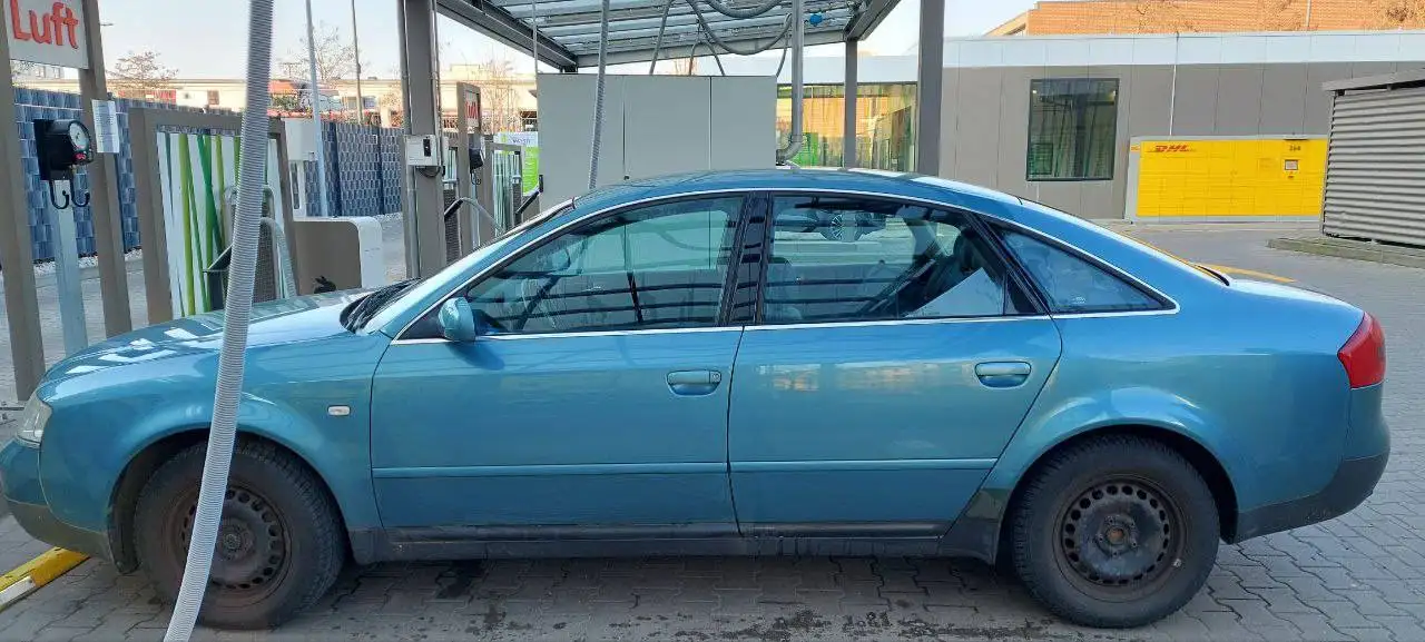 Audi A6 2.4, foto 1