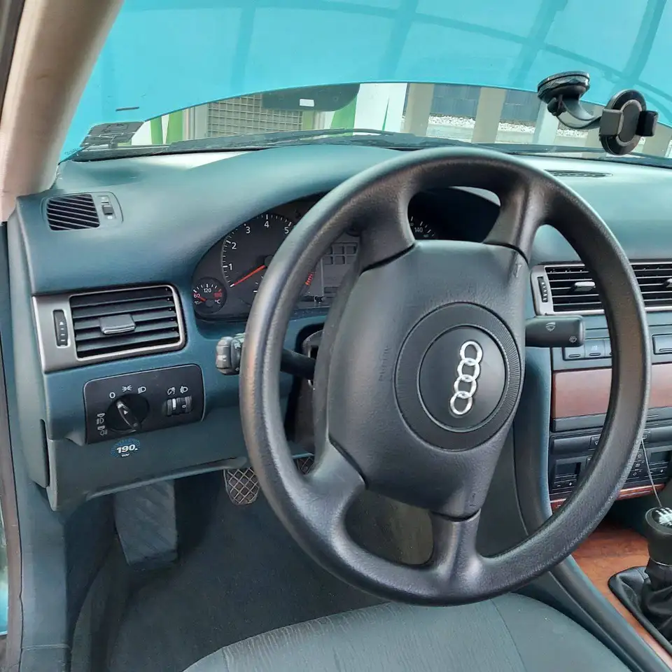 Audi A6 2.4, foto 7