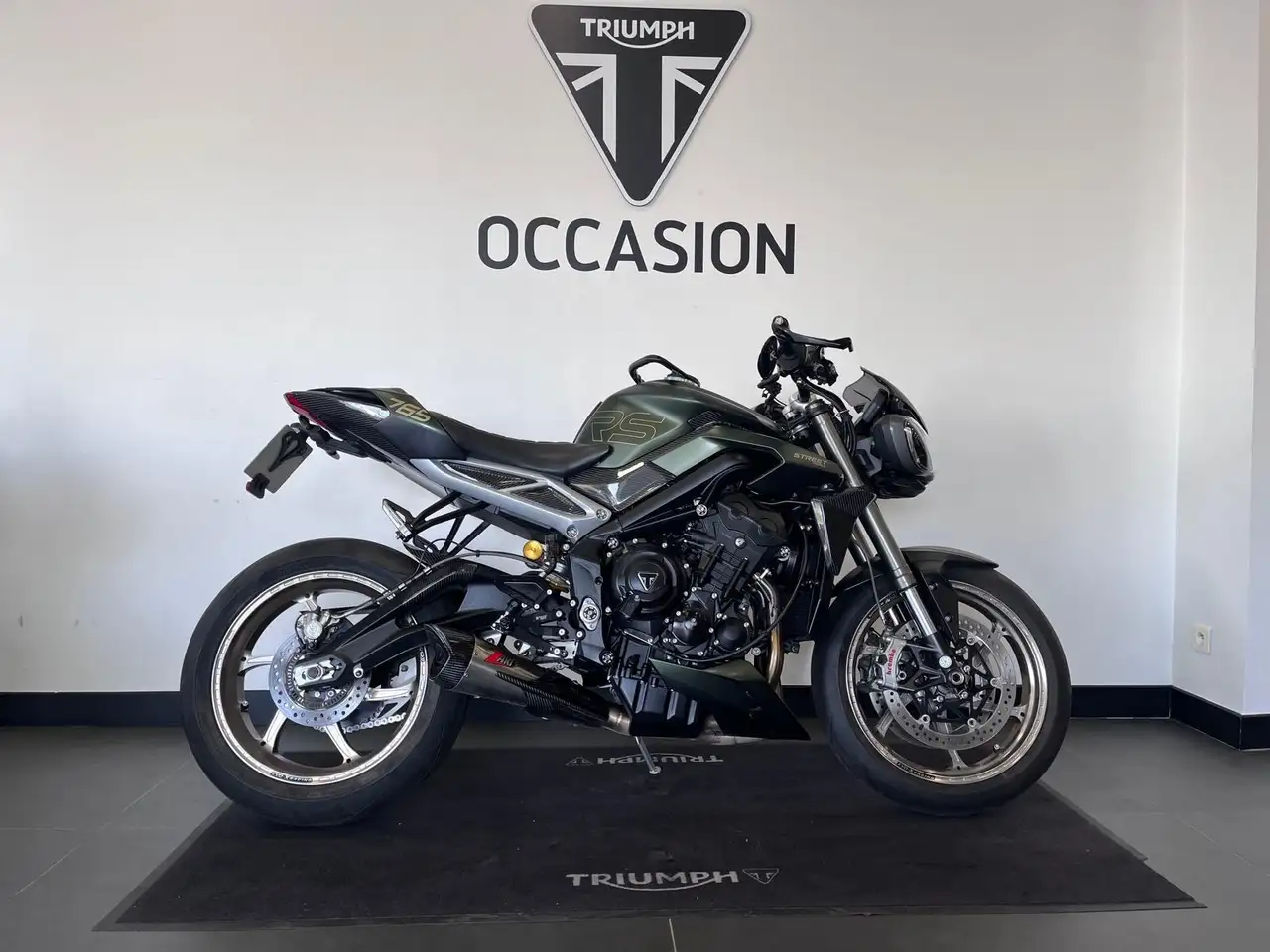 Triumph Street Triple 765