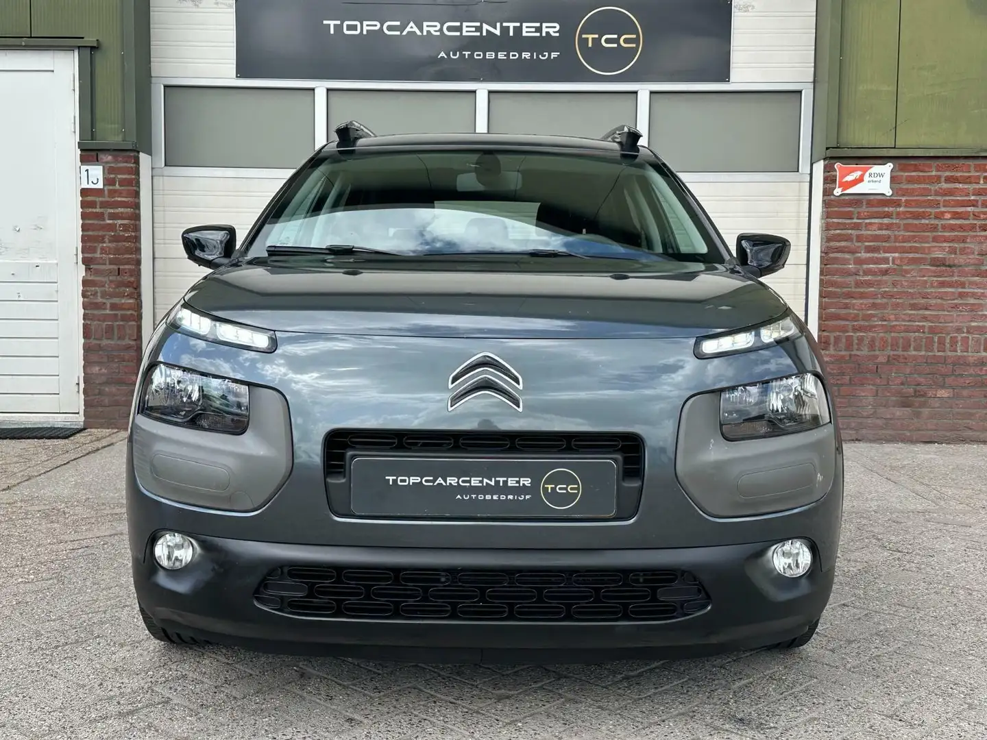 Citroen C4 Cactus 1.2 e-VTi Shine/AIRCO/CAMERA/PARKS/APK/NAP Szürke - 2