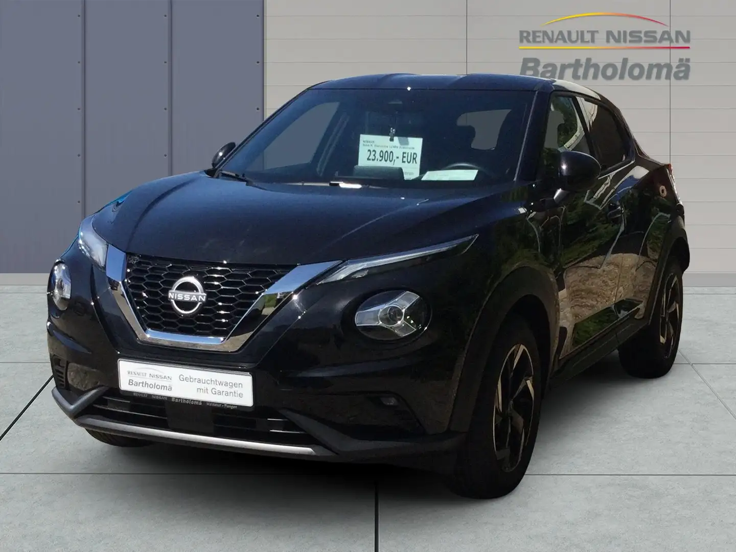 Nissan Juke N-Connecta DIG-T 114PS Automatik Schwarz - 1