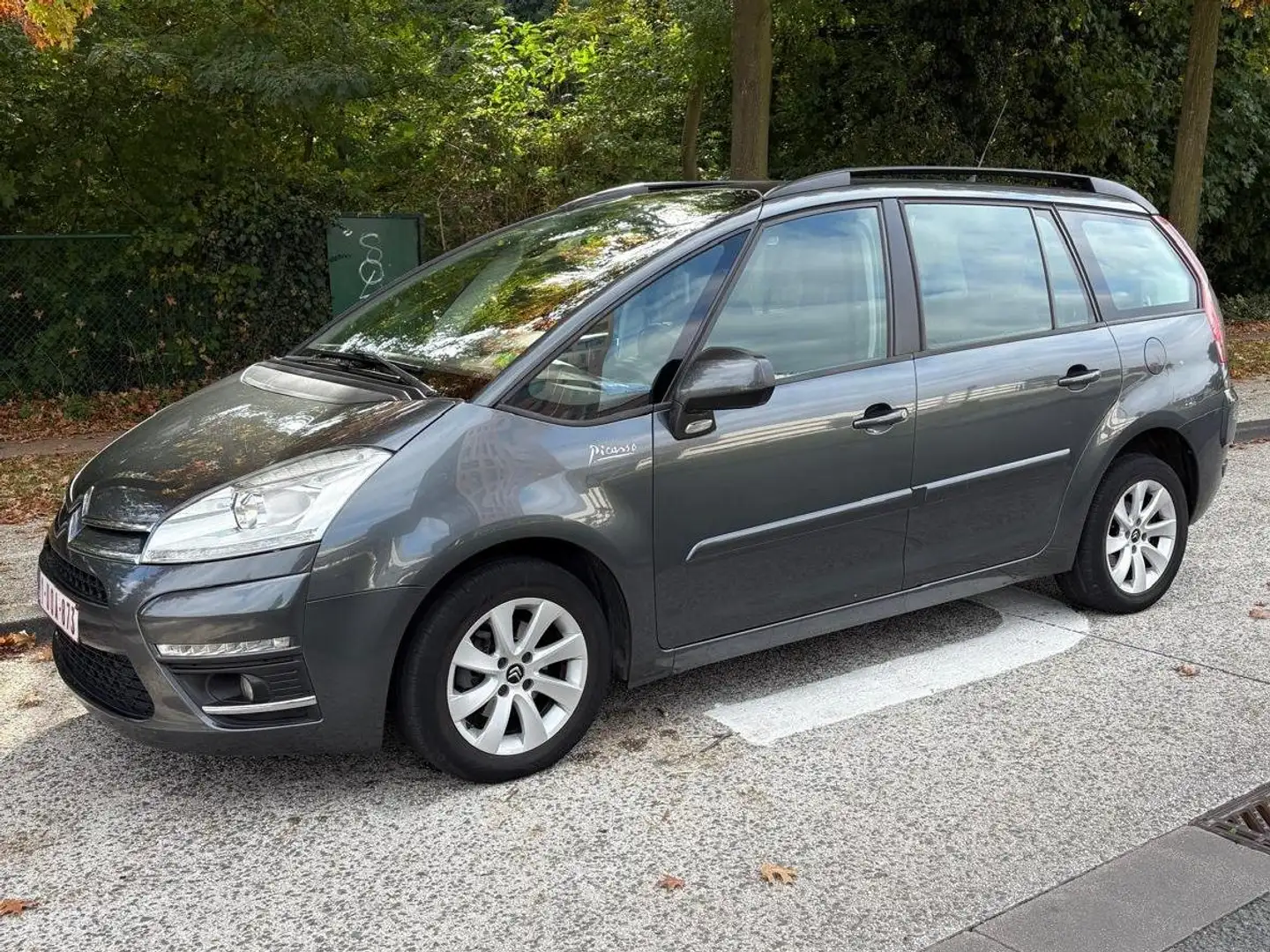 Citroen Grand C4 Picasso Grijs - 1